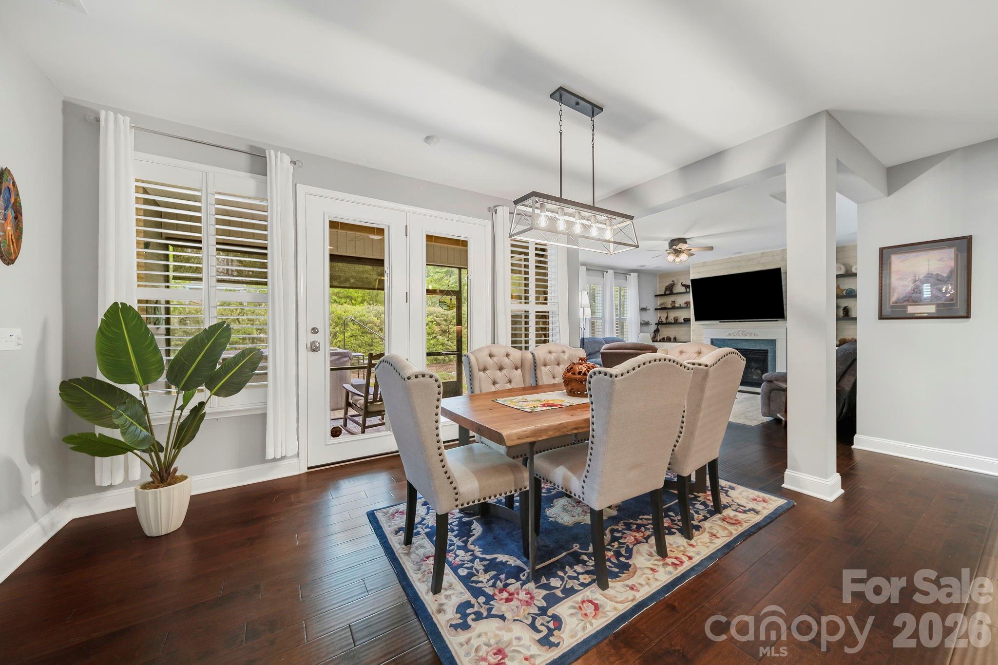 9524 Hightower Oak Street — Huntersville