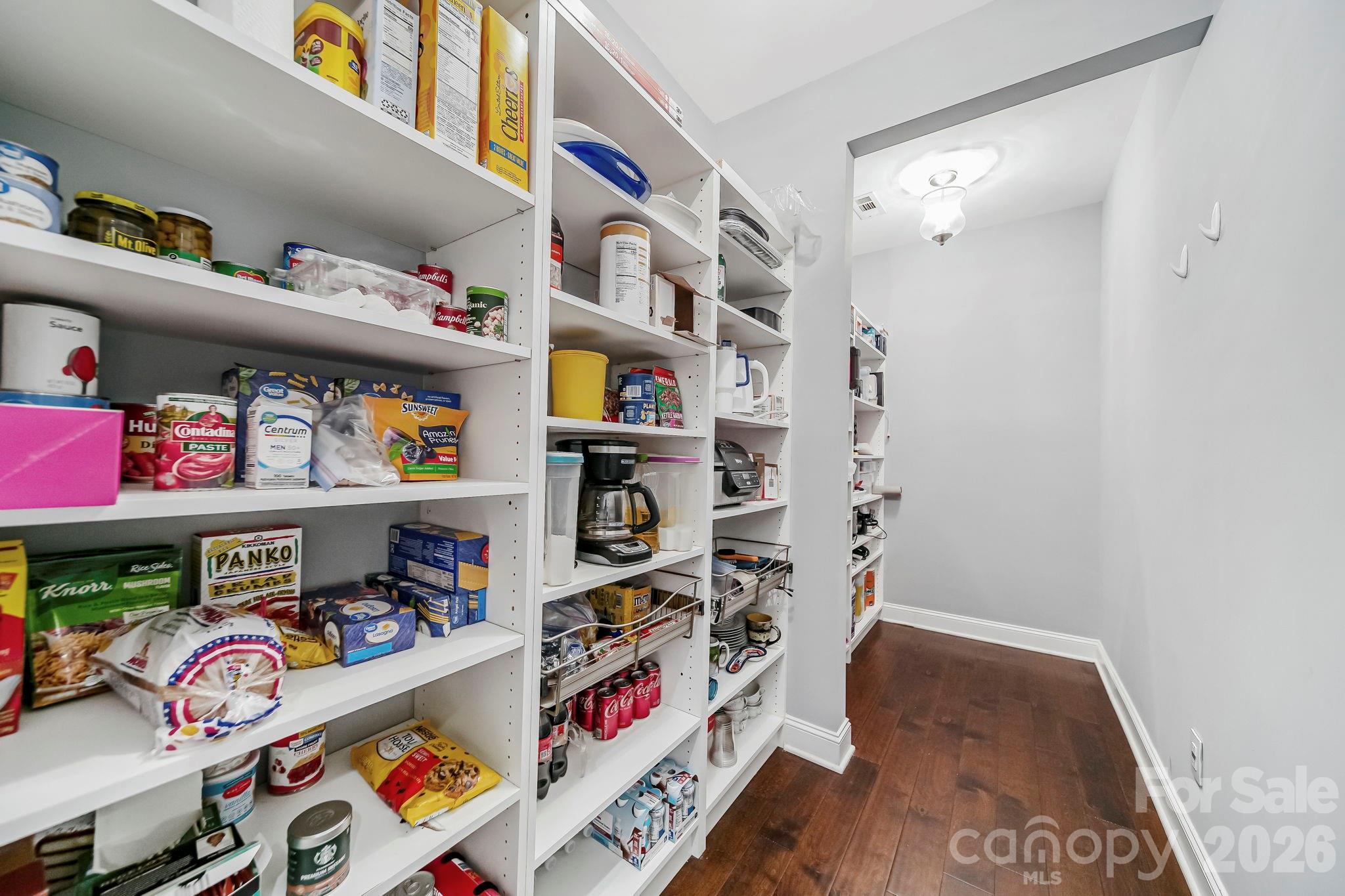 9524 Hightower Oak Street — Huntersville