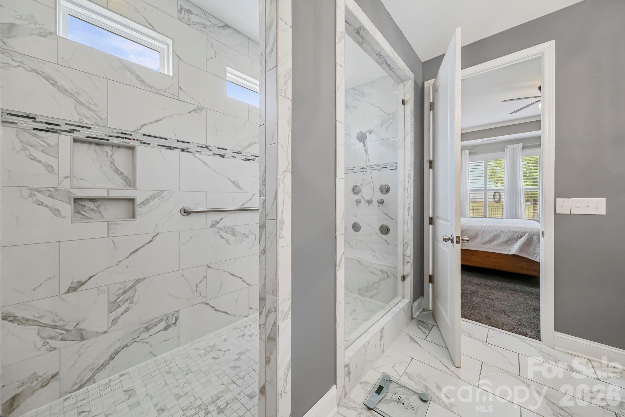 9524 Hightower Oak Street — Huntersville