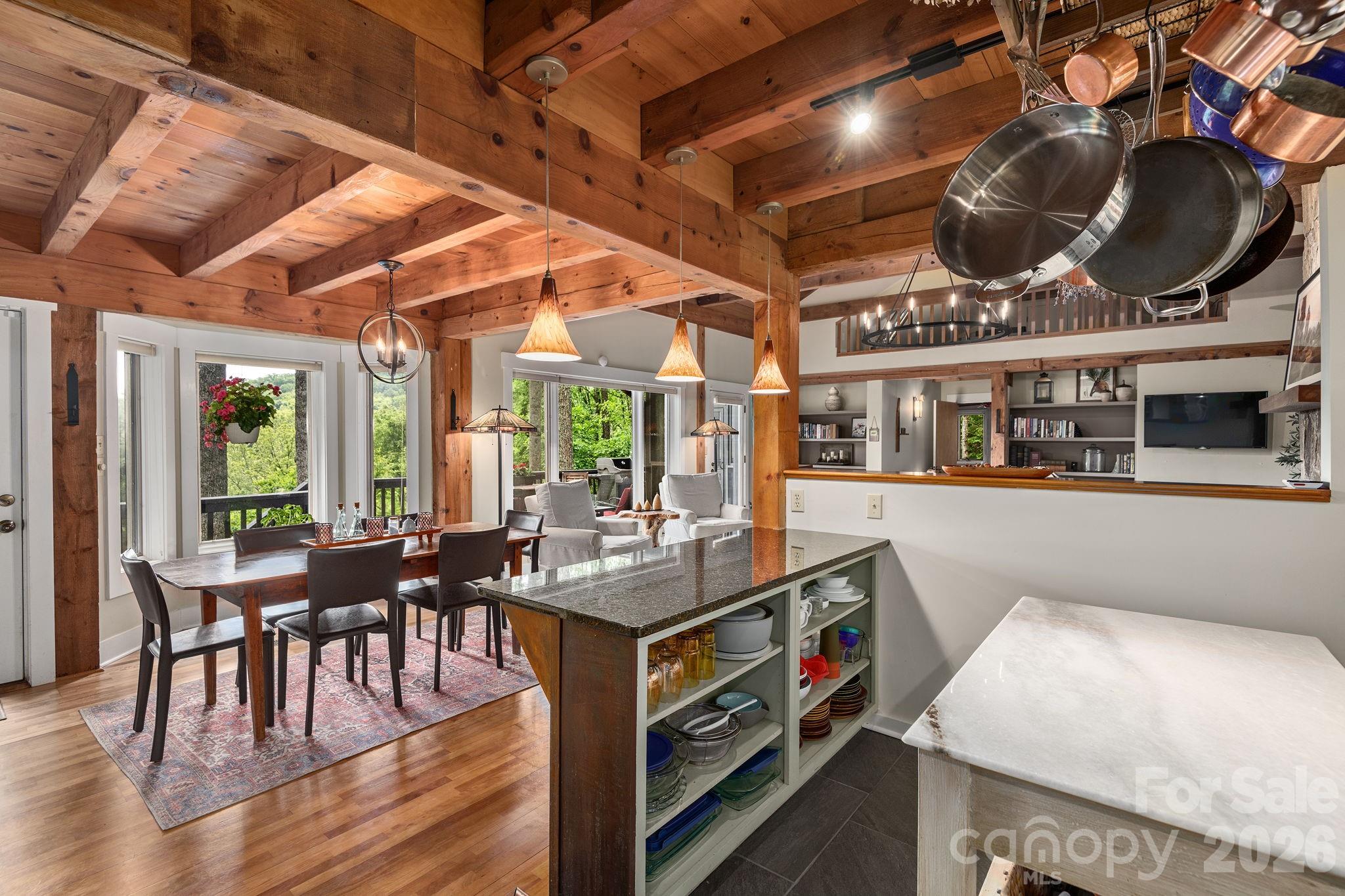 107 Buffalo Trail — Asheville