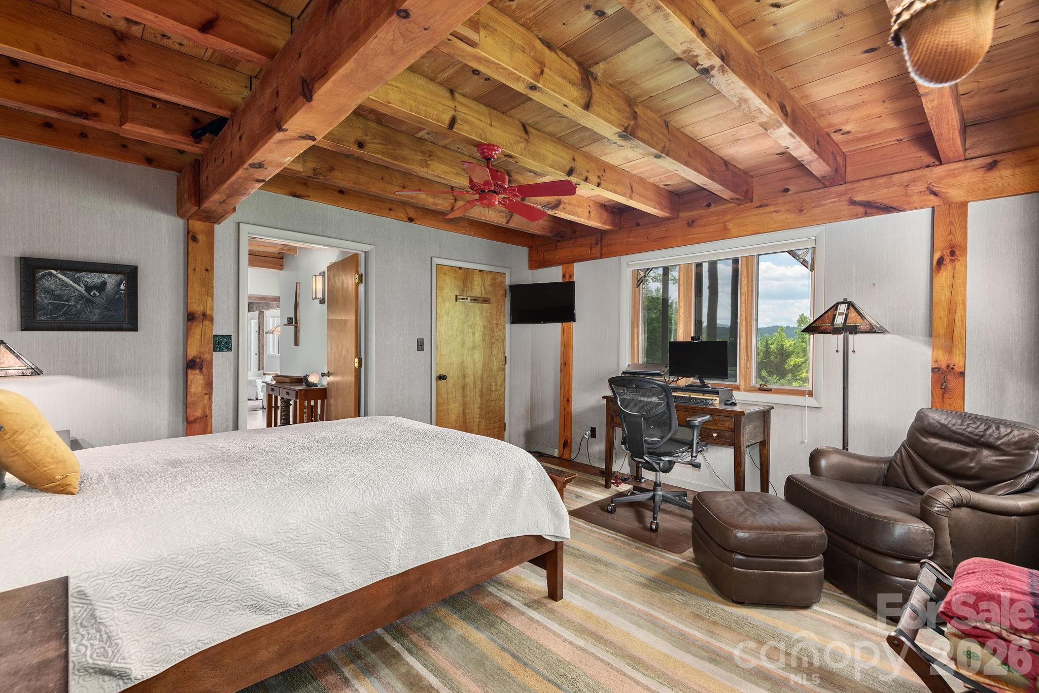 107 Buffalo Trail — Asheville