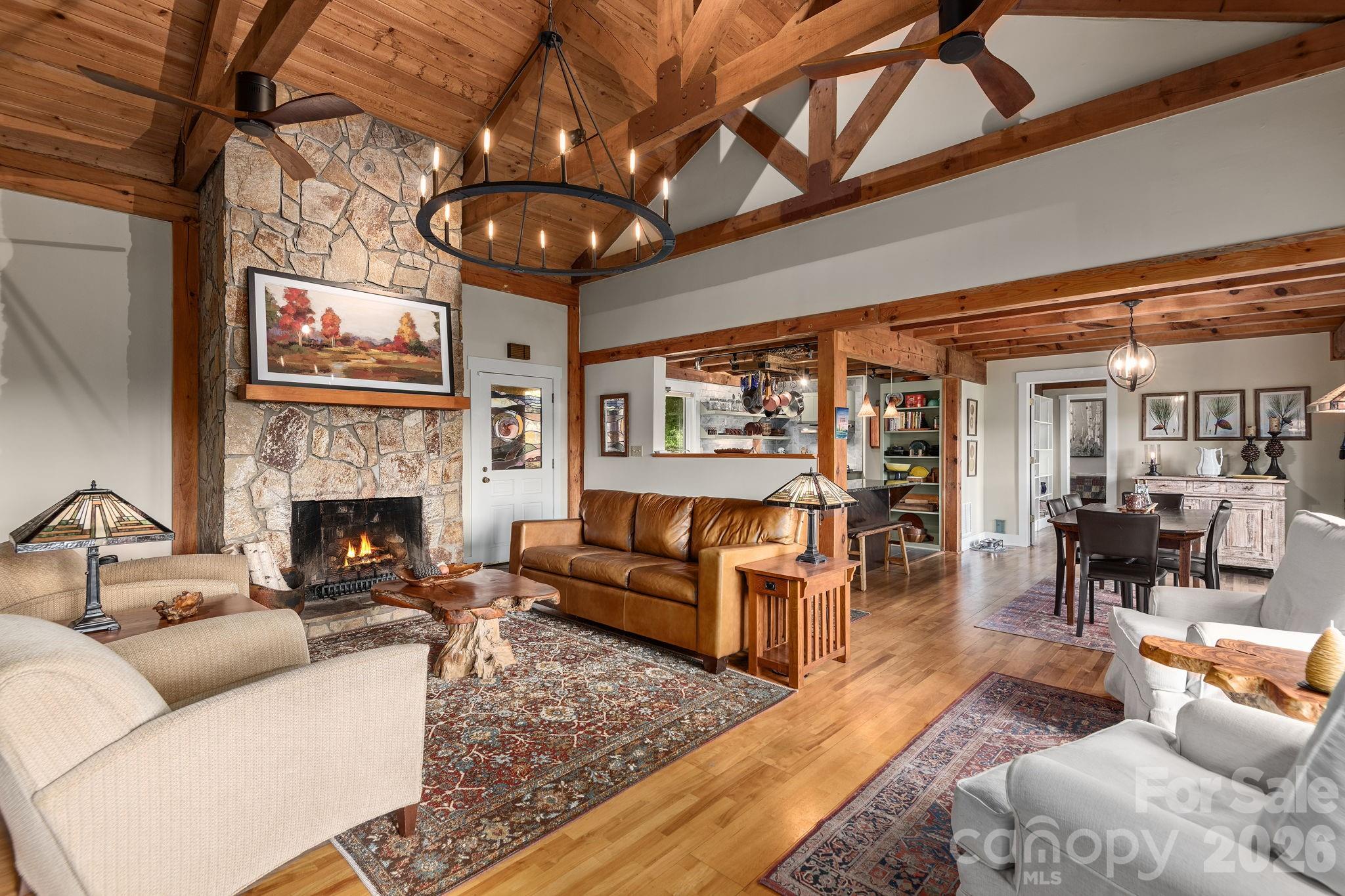 107 Buffalo Trail — Asheville