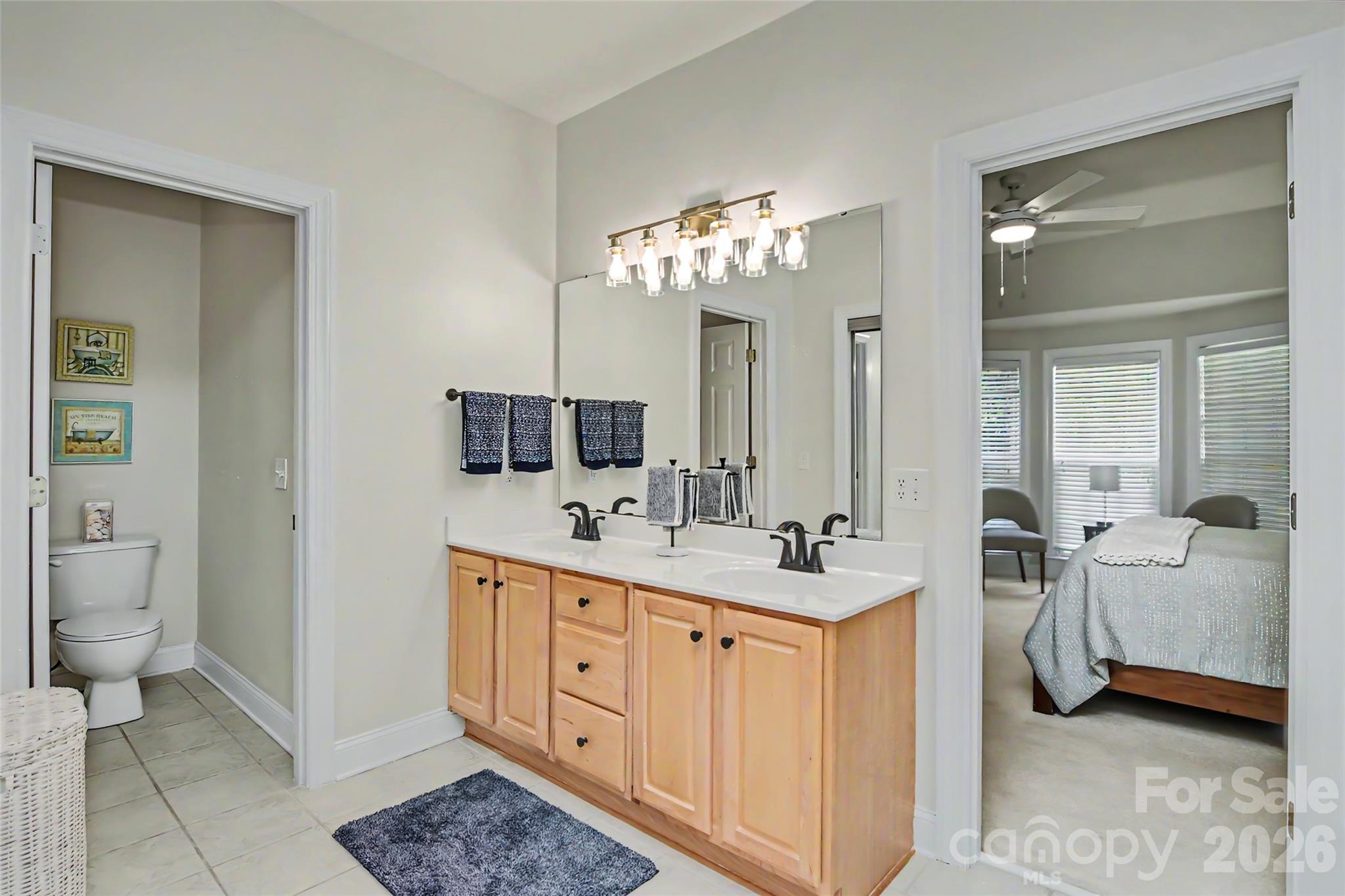 7203 Rea Croft Drive — Charlotte