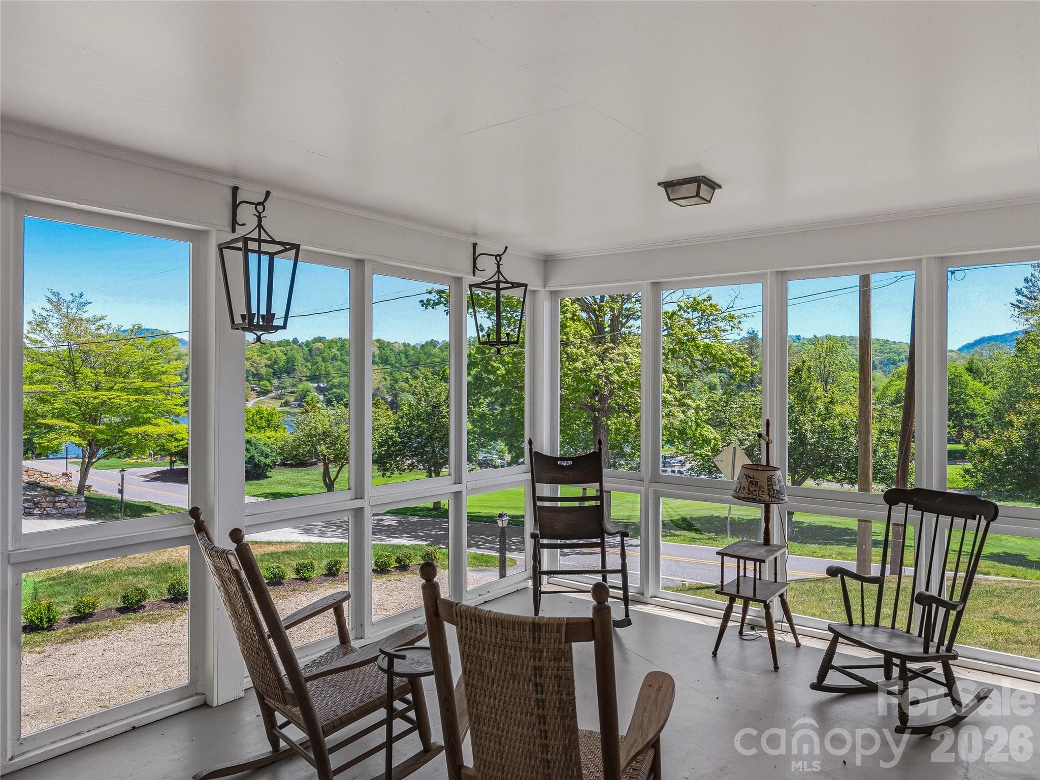 721 Golf Course Road — Waynesville