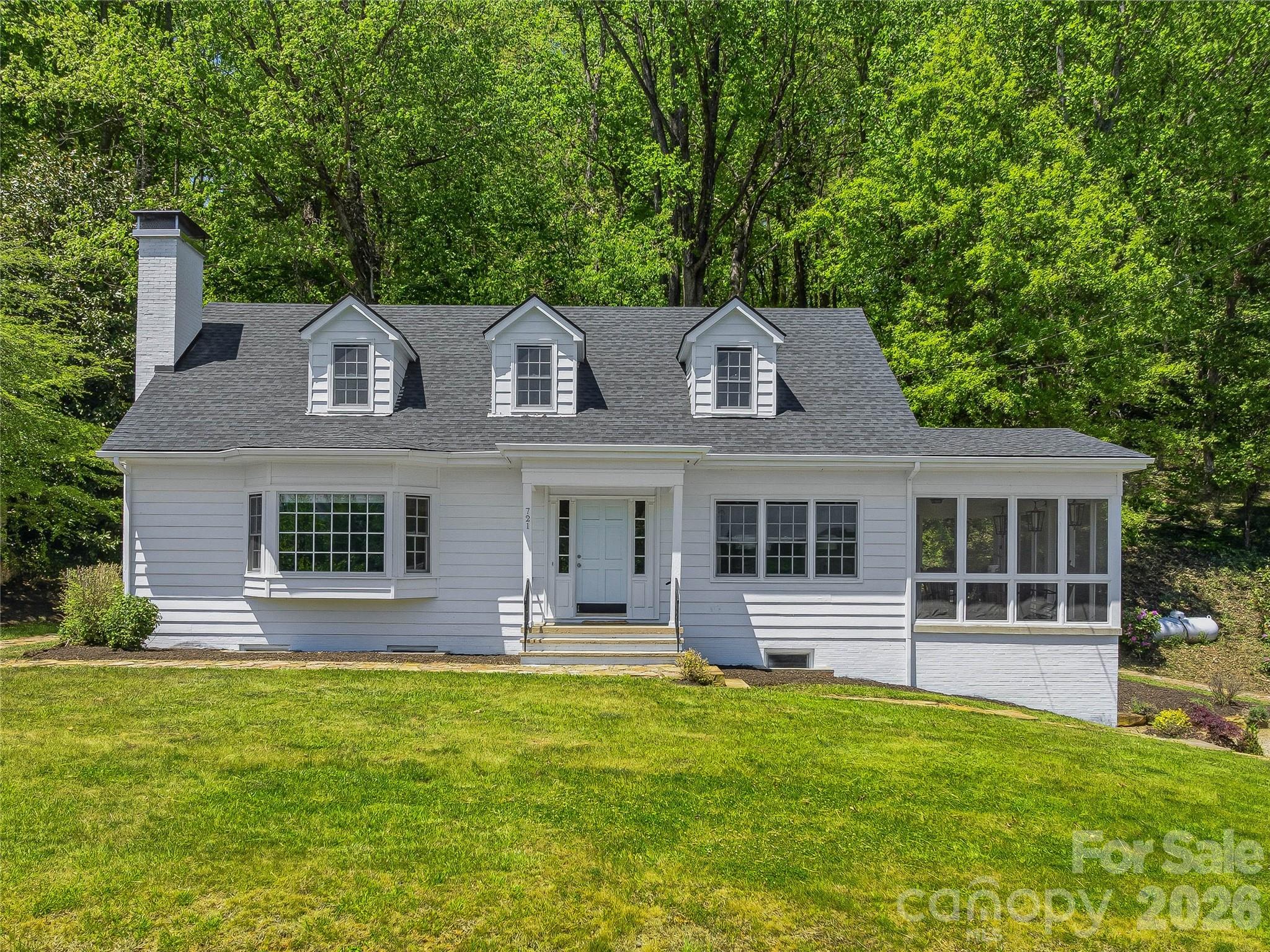 721 Golf Course Road — Waynesville
