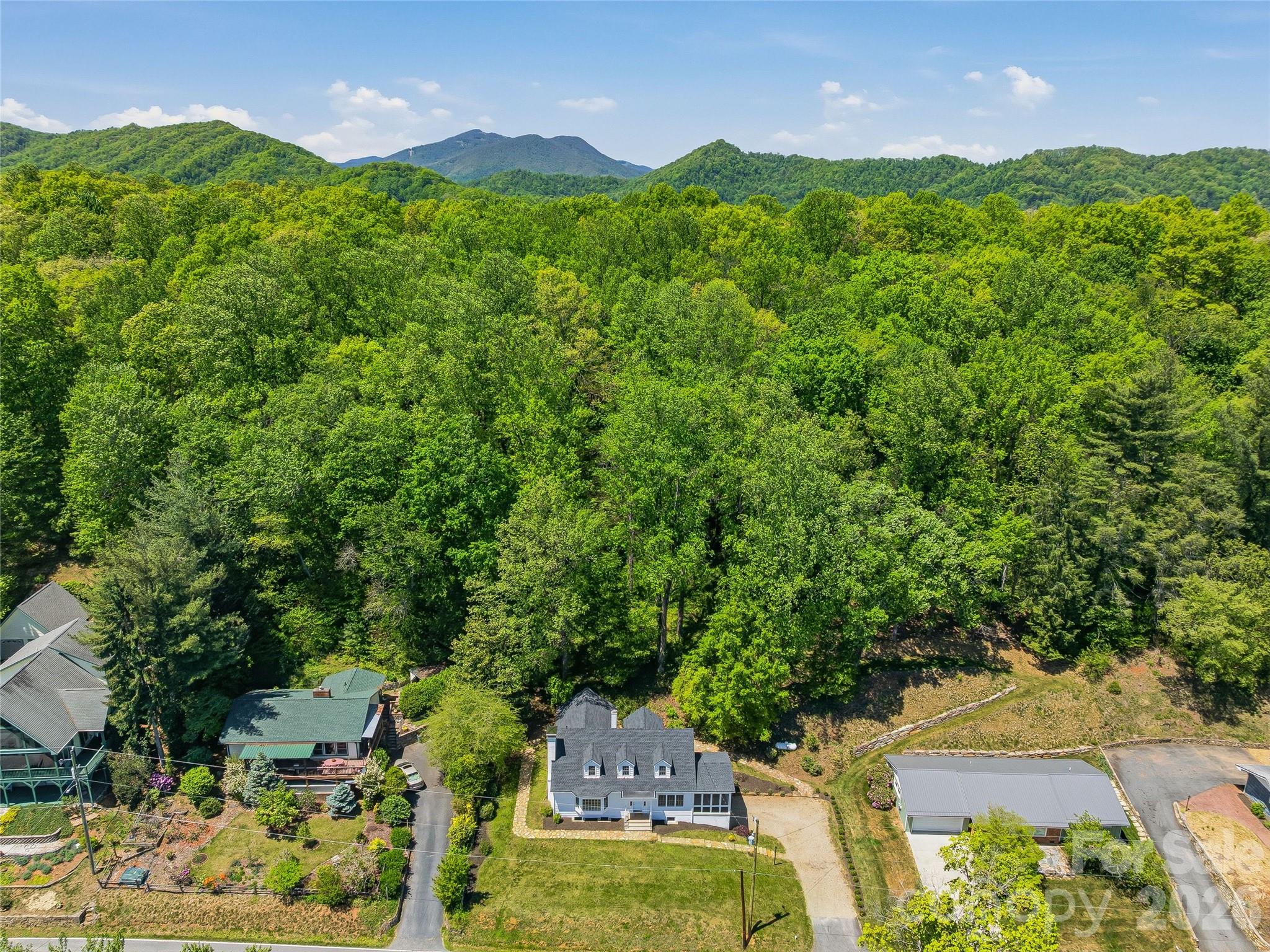 721 Golf Course Road — Waynesville