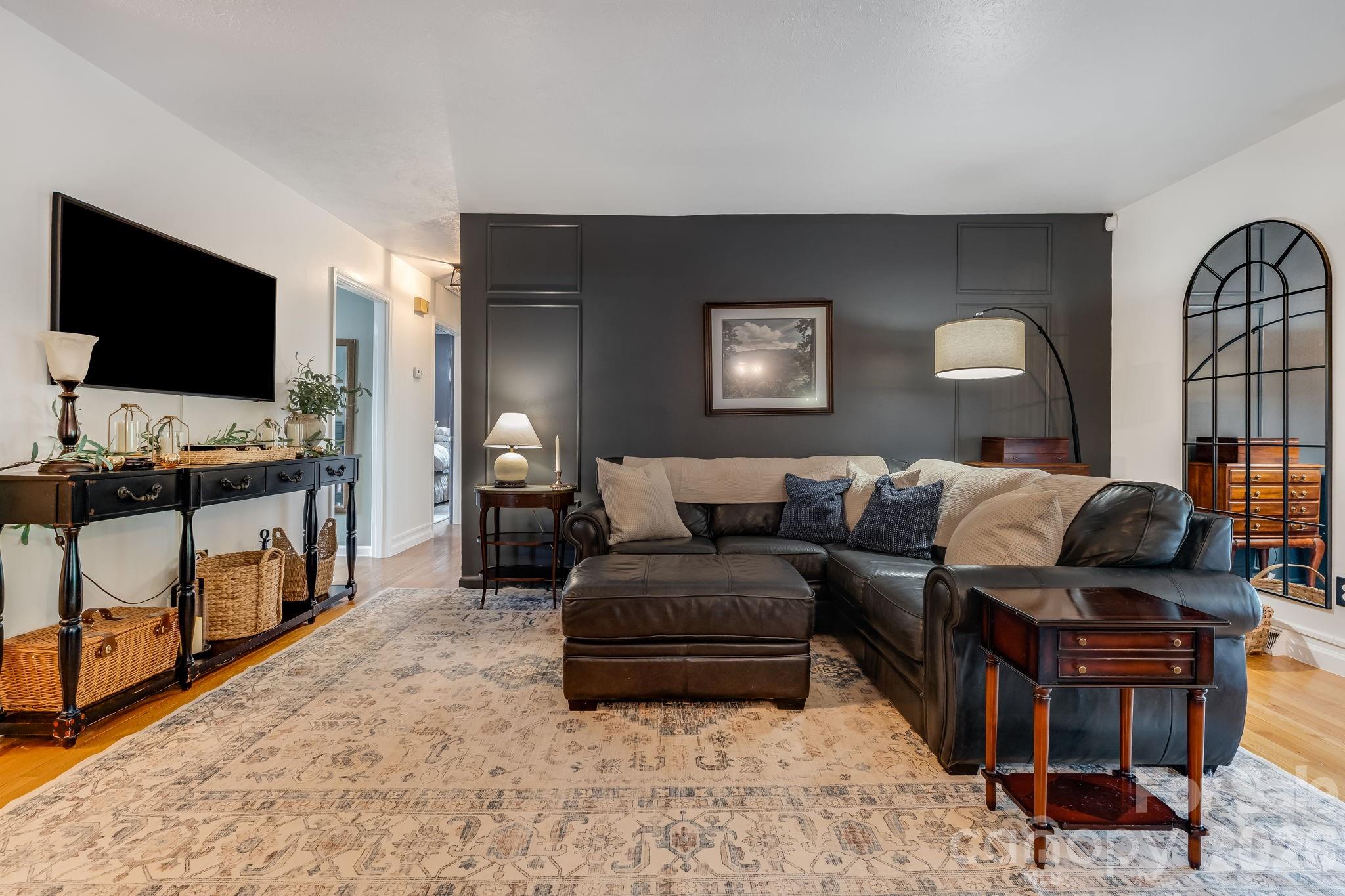 37 Duck Drive — Mars Hill