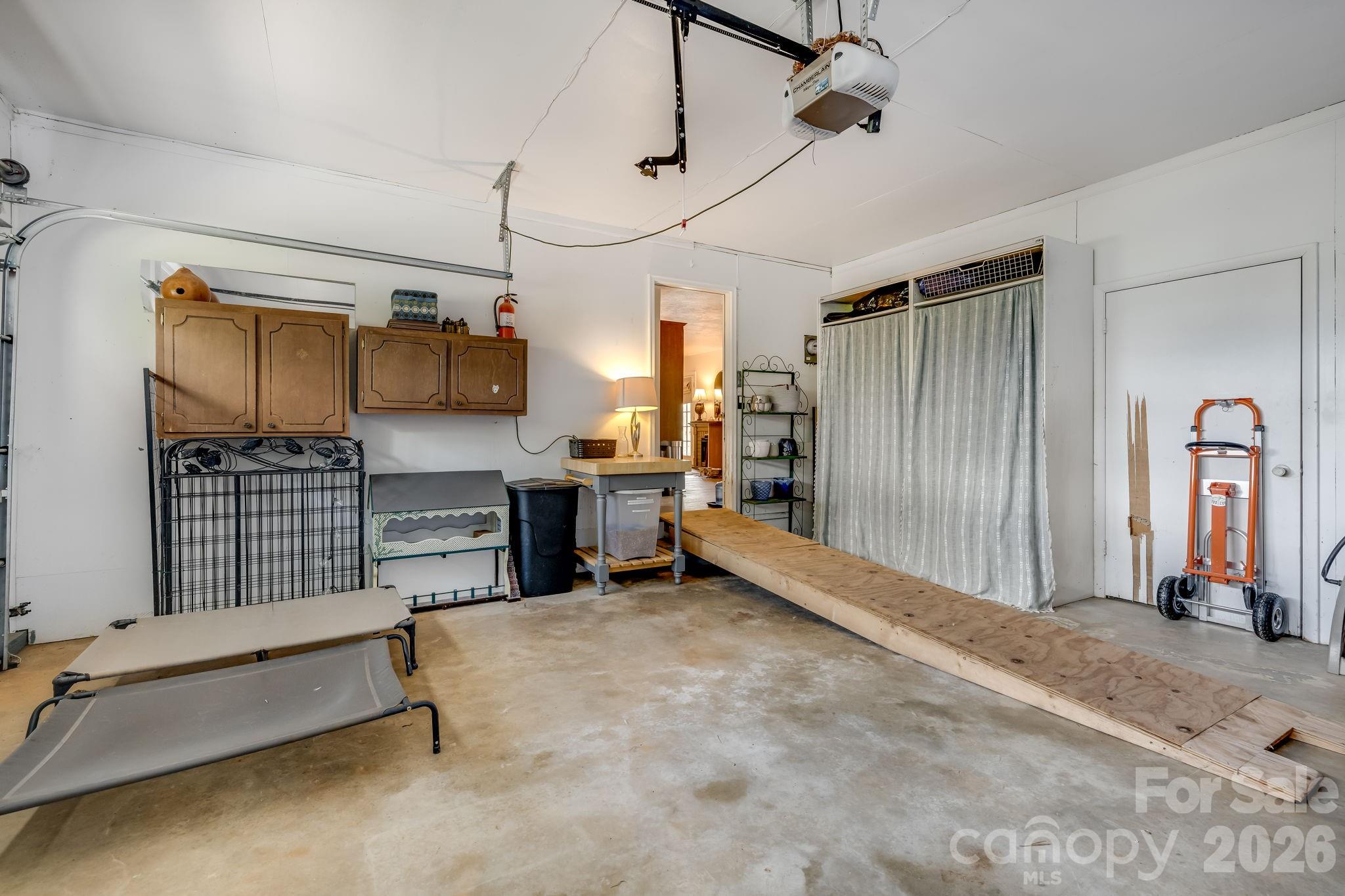 37 Duck Drive — Mars Hill