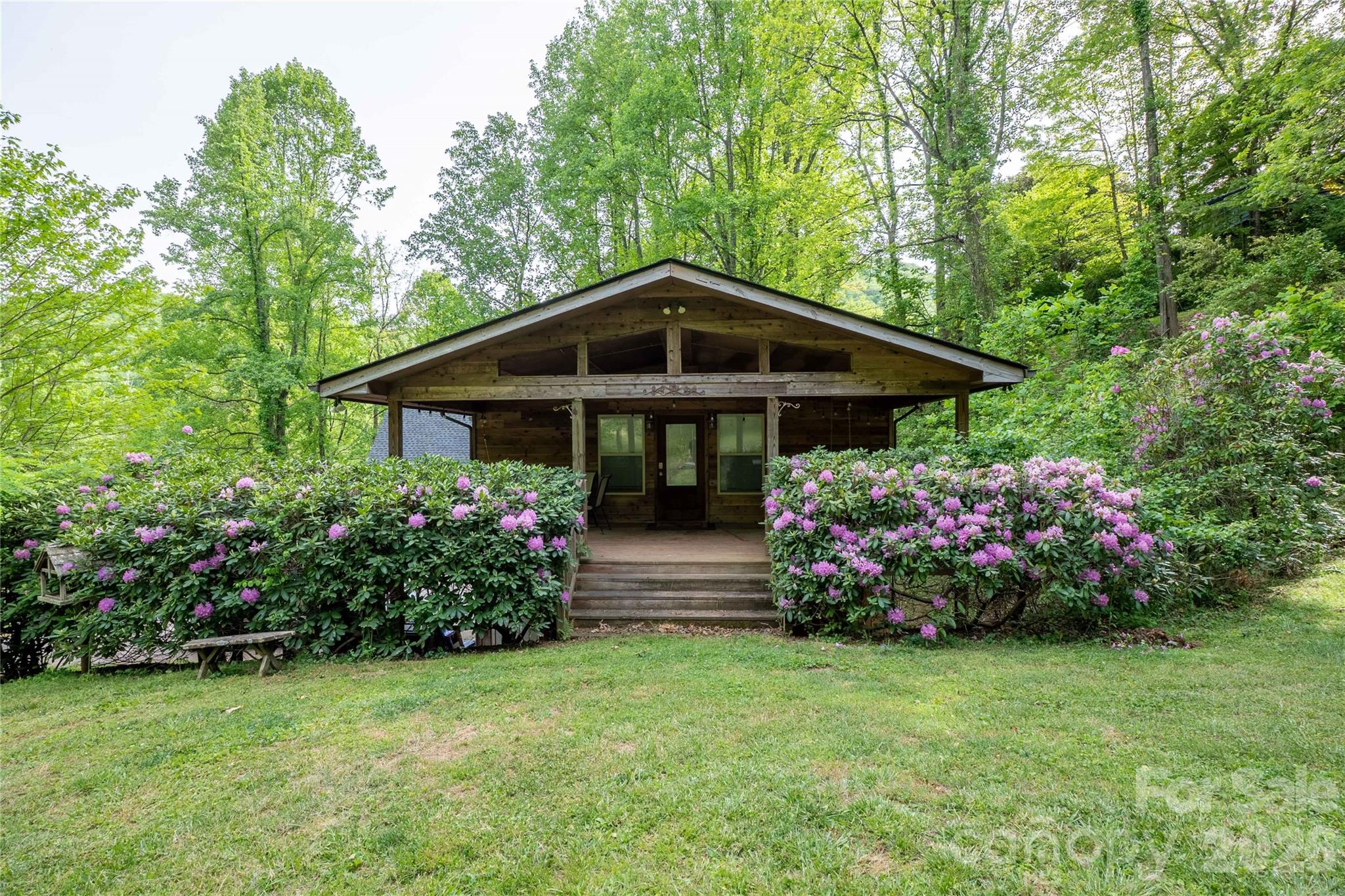 919 N Country Club Drive — Cullowhee
