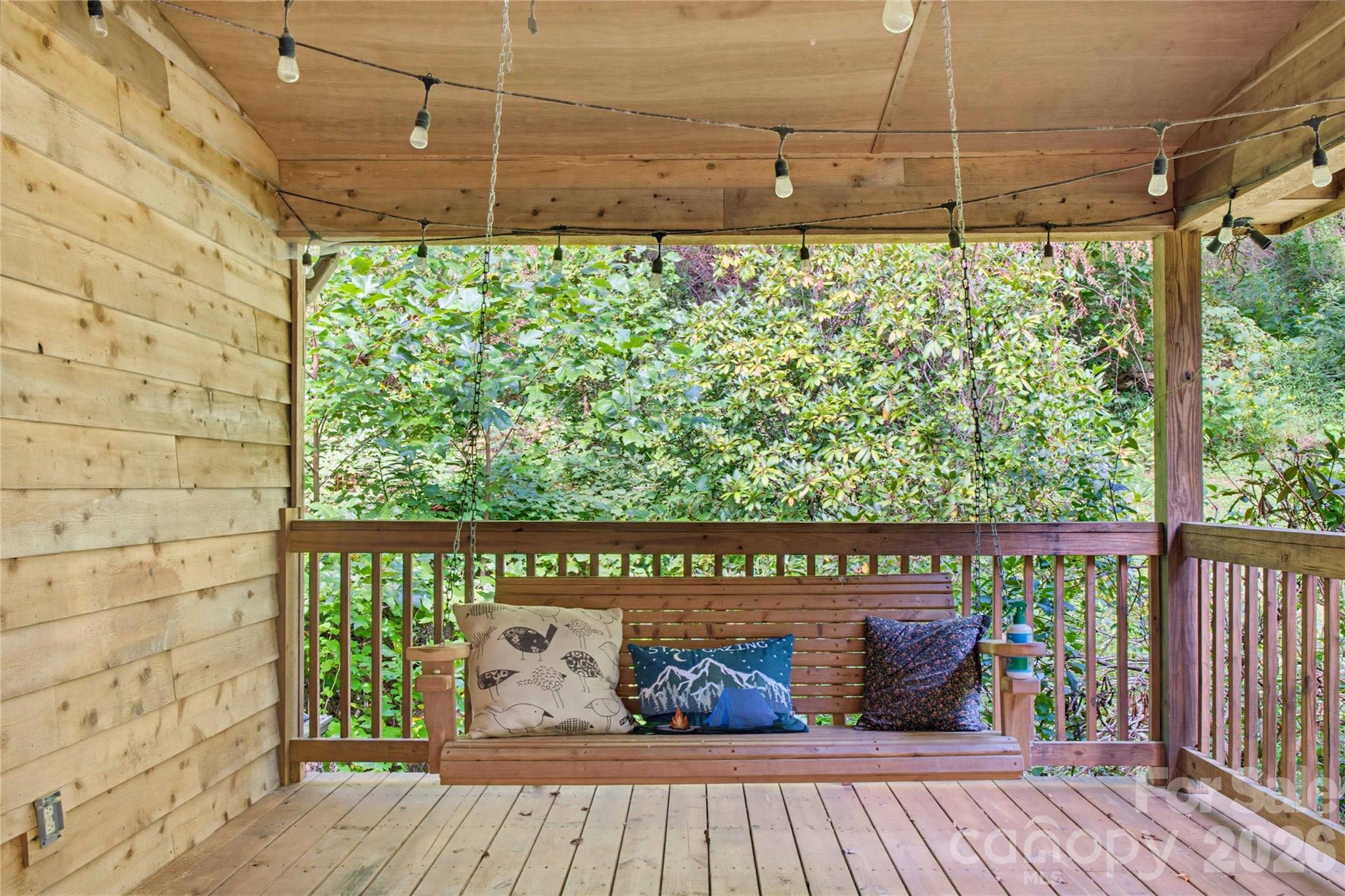 919 N Country Club Drive — Cullowhee