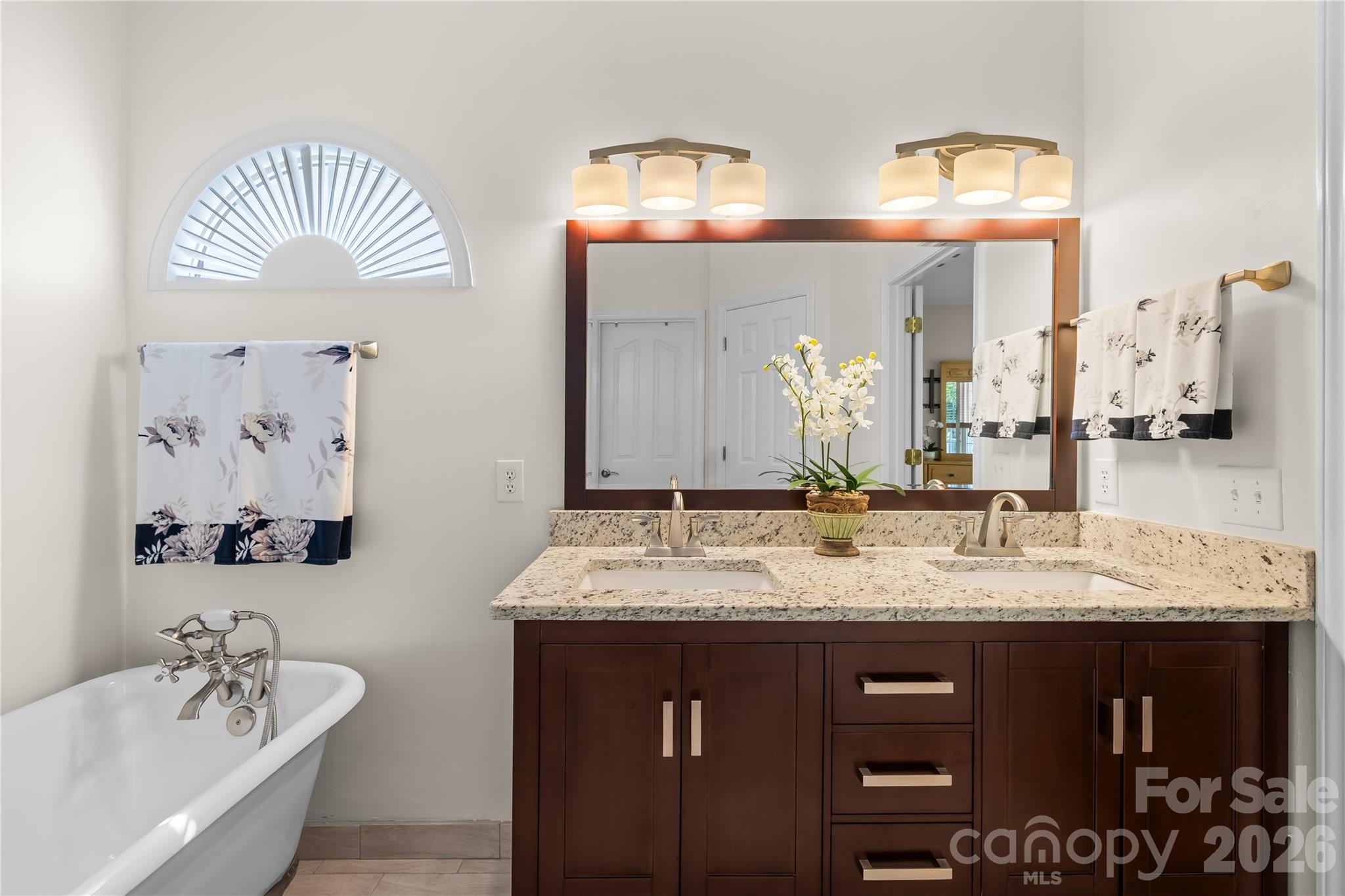 8719 Fieldcroft Drive — Charlotte