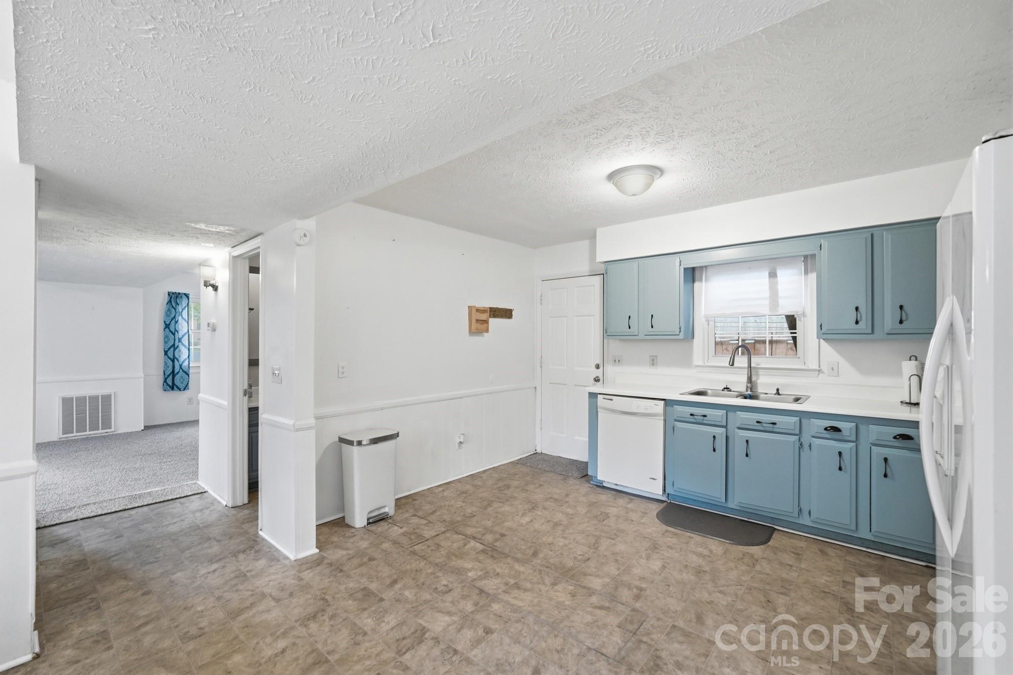 908 Forest Drive — Marshville