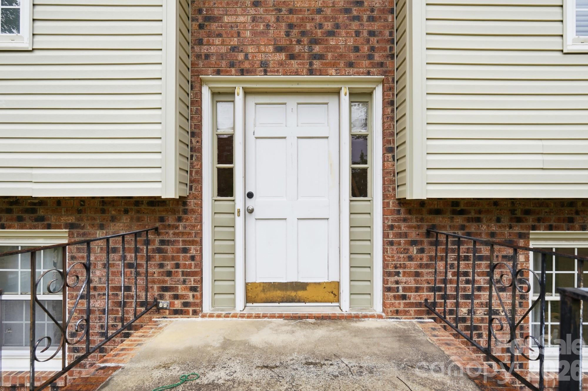 908 Forest Drive — Marshville