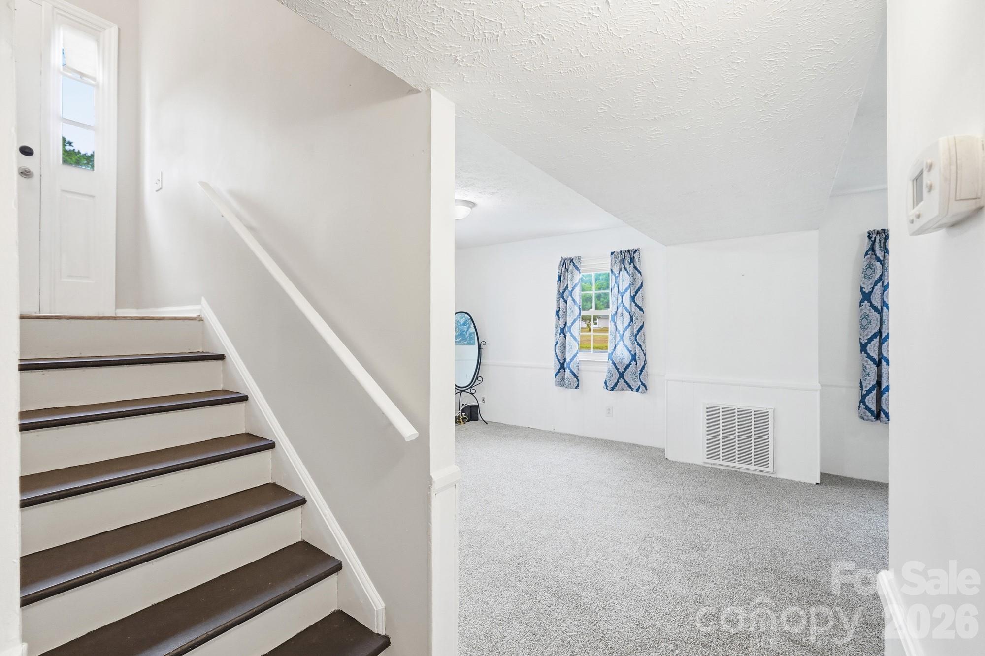 908 Forest Drive — Marshville