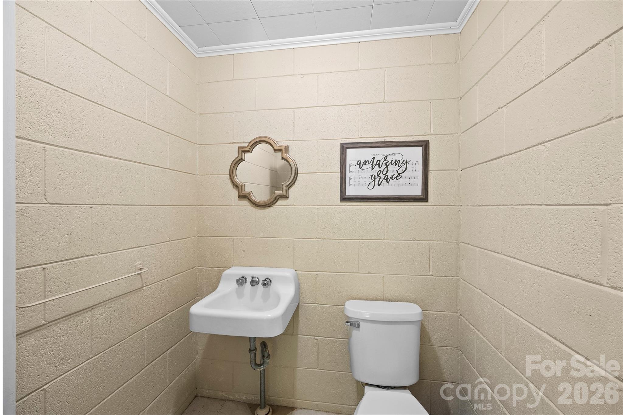 208 S Dixie Street — Cherryville