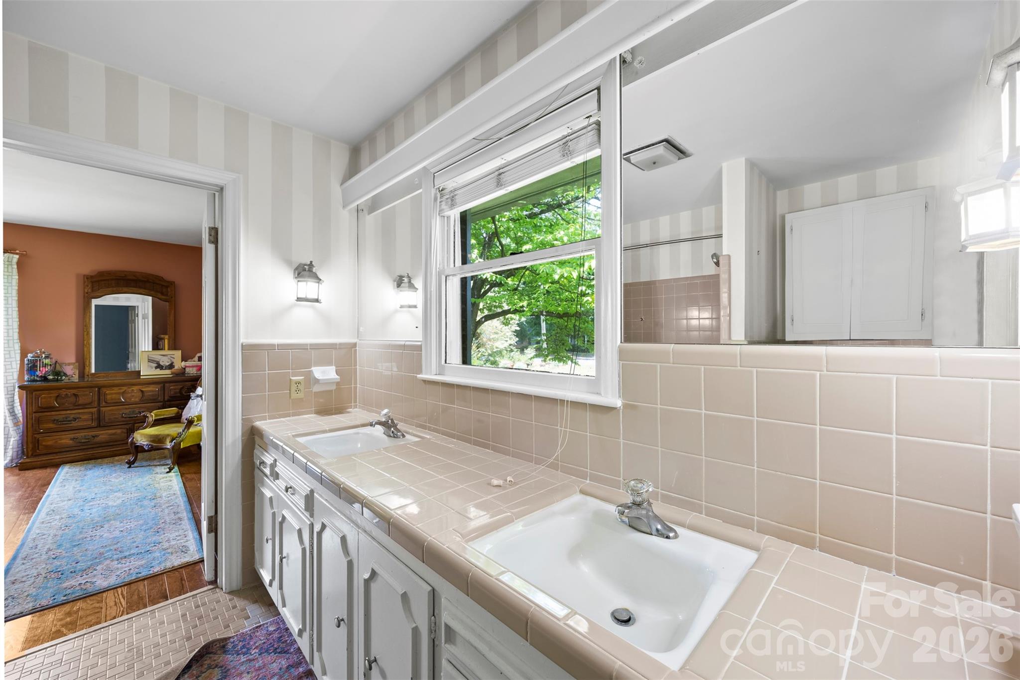 208 S Dixie Street — Cherryville