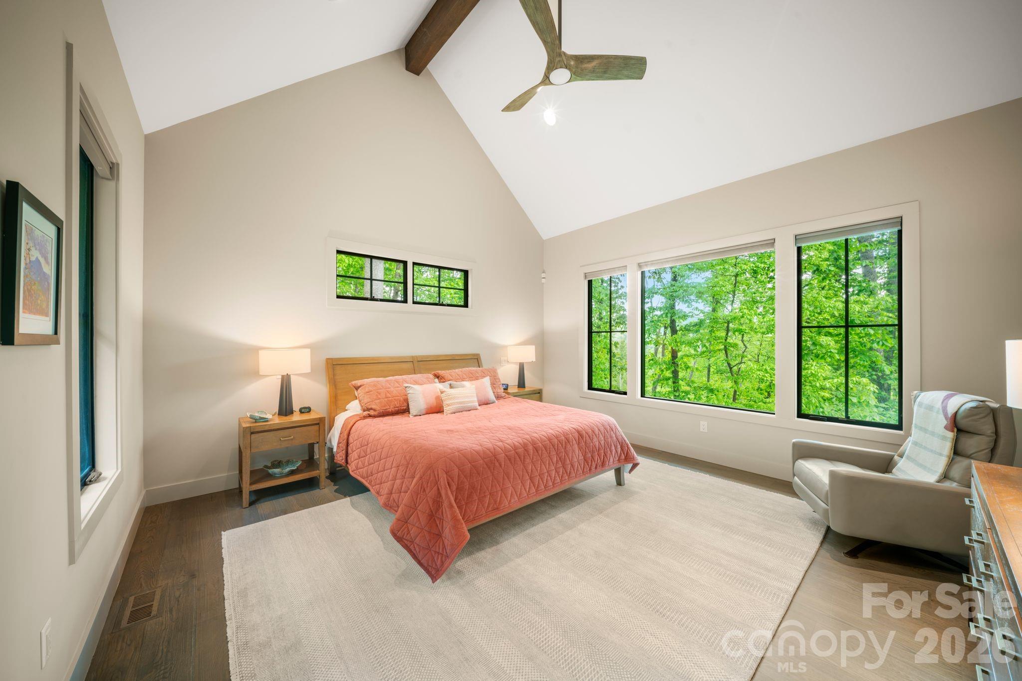 154 Wandering Oaks Way — Asheville