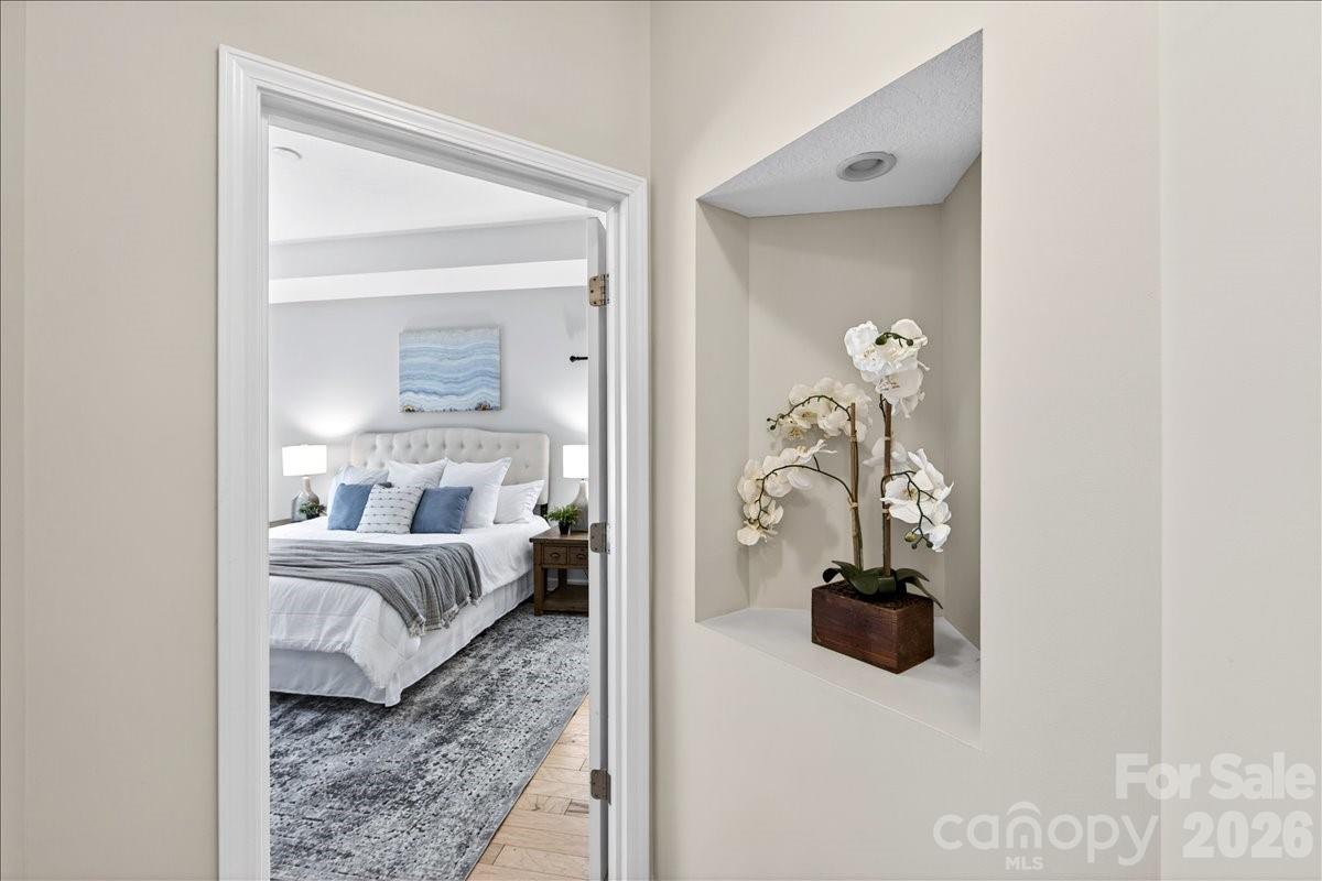 4430 Parkgate Drive — Matthews