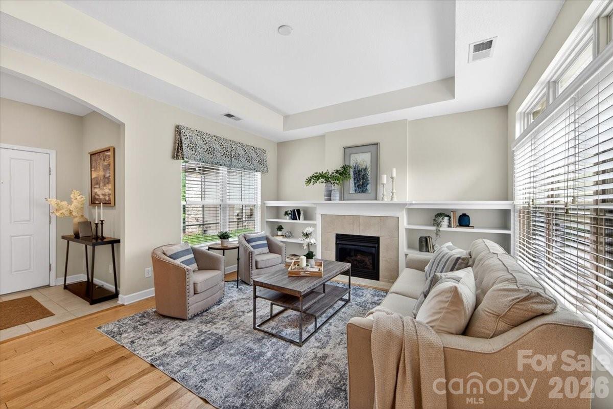4430 Parkgate Drive — Matthews