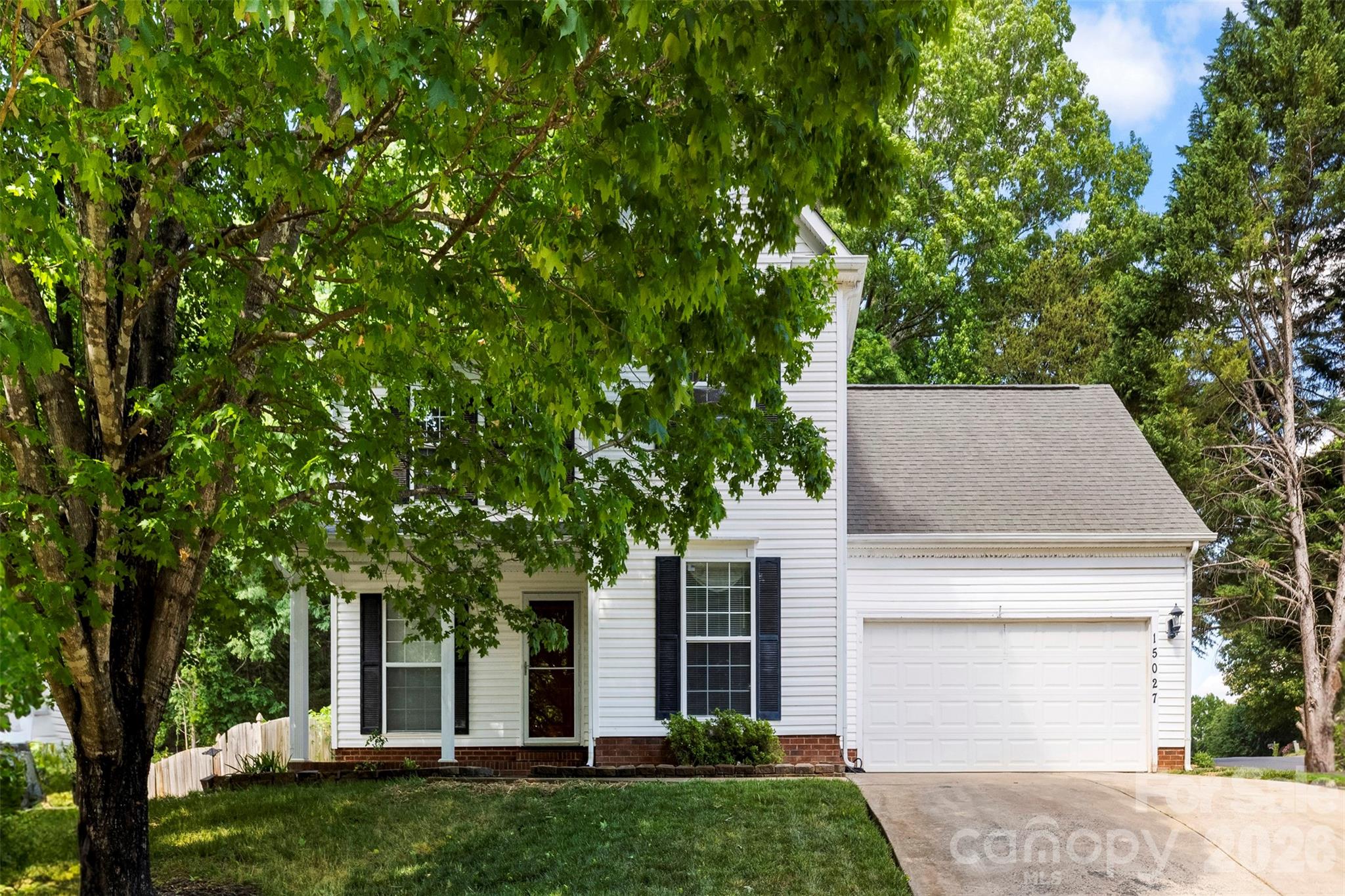15027 Ashlight Drive — Charlotte