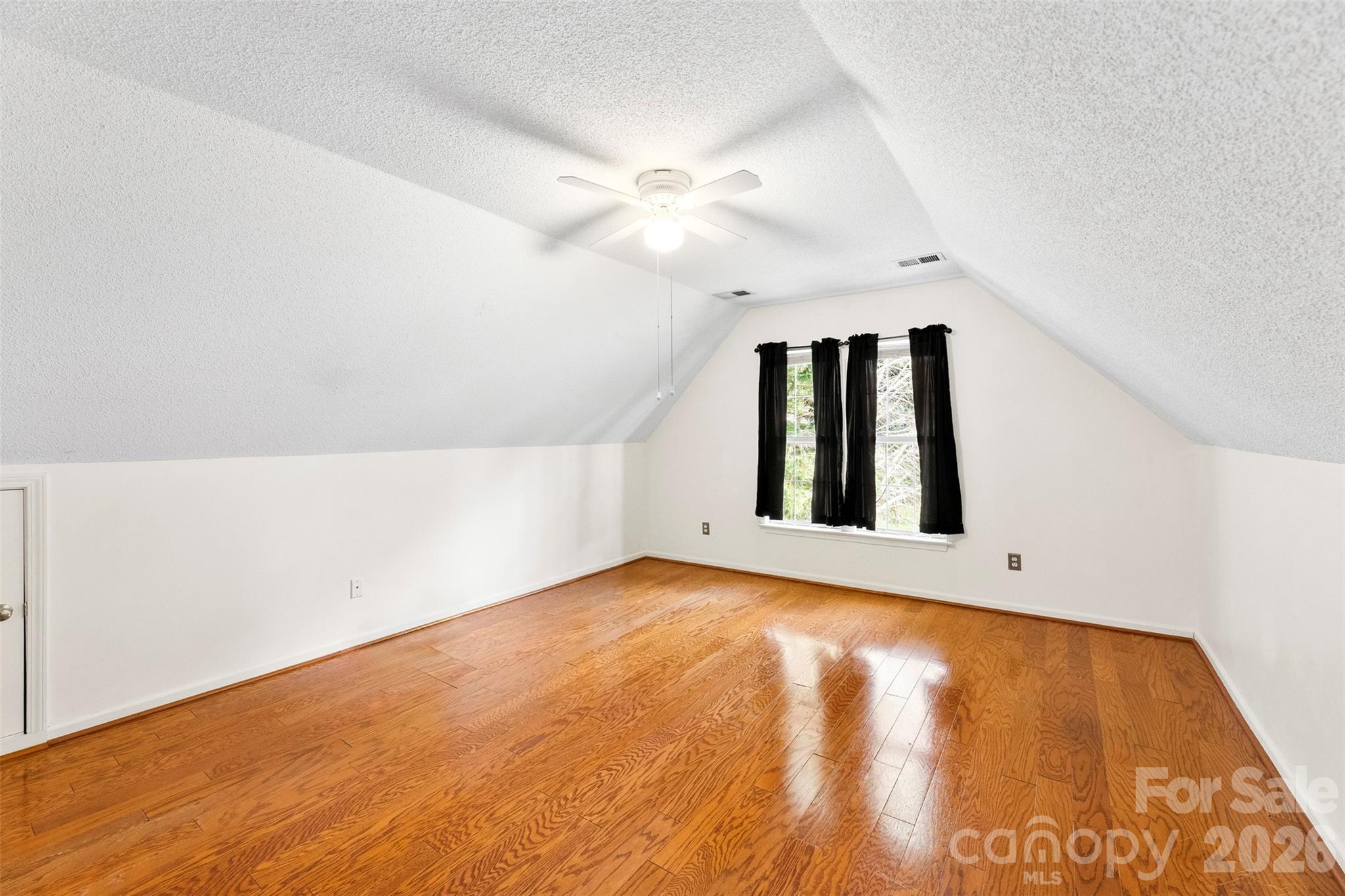15027 Ashlight Drive — Charlotte