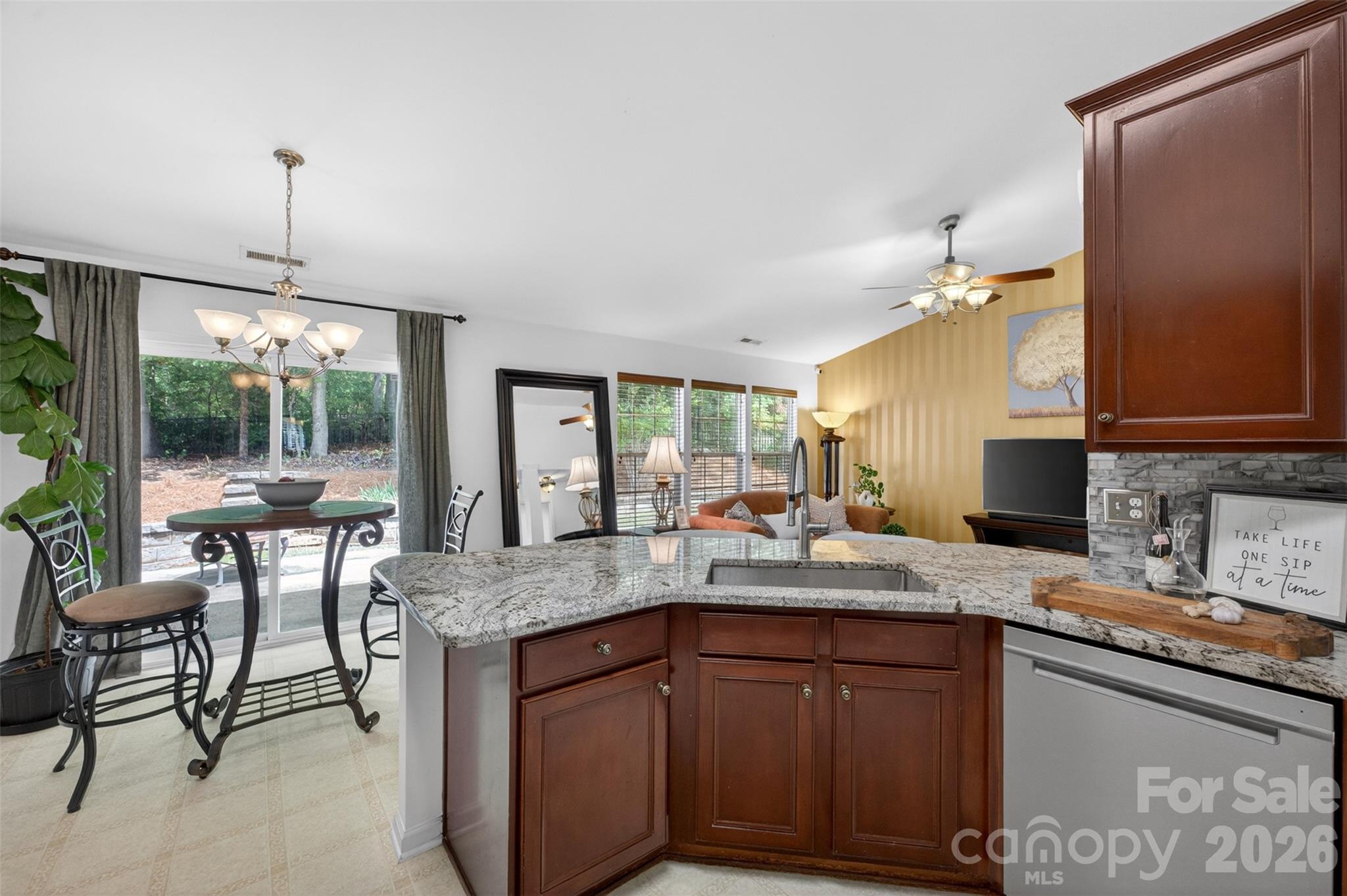 9095 Pembroke Court — Indian Land