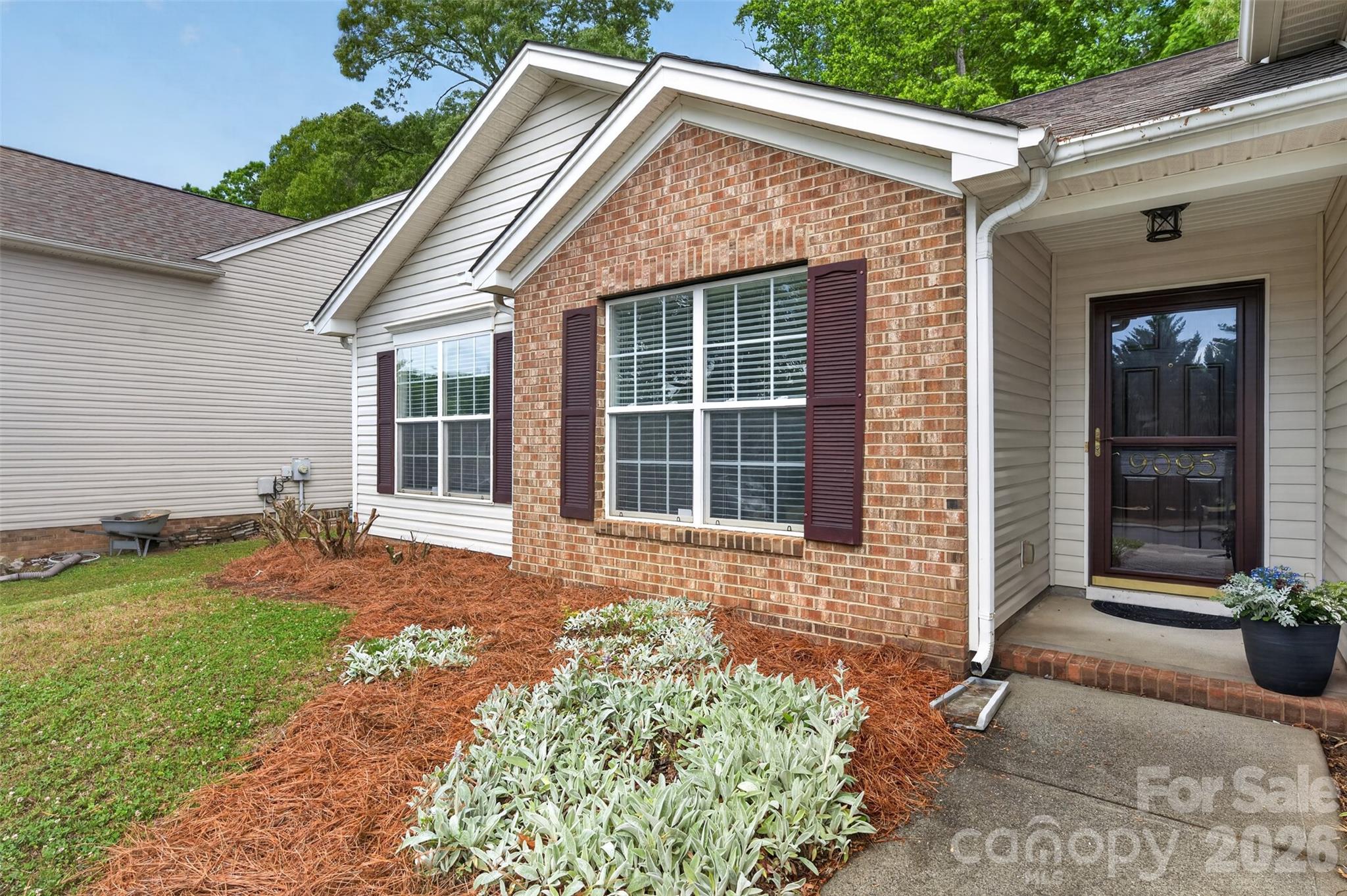 9095 Pembroke Court — Indian Land