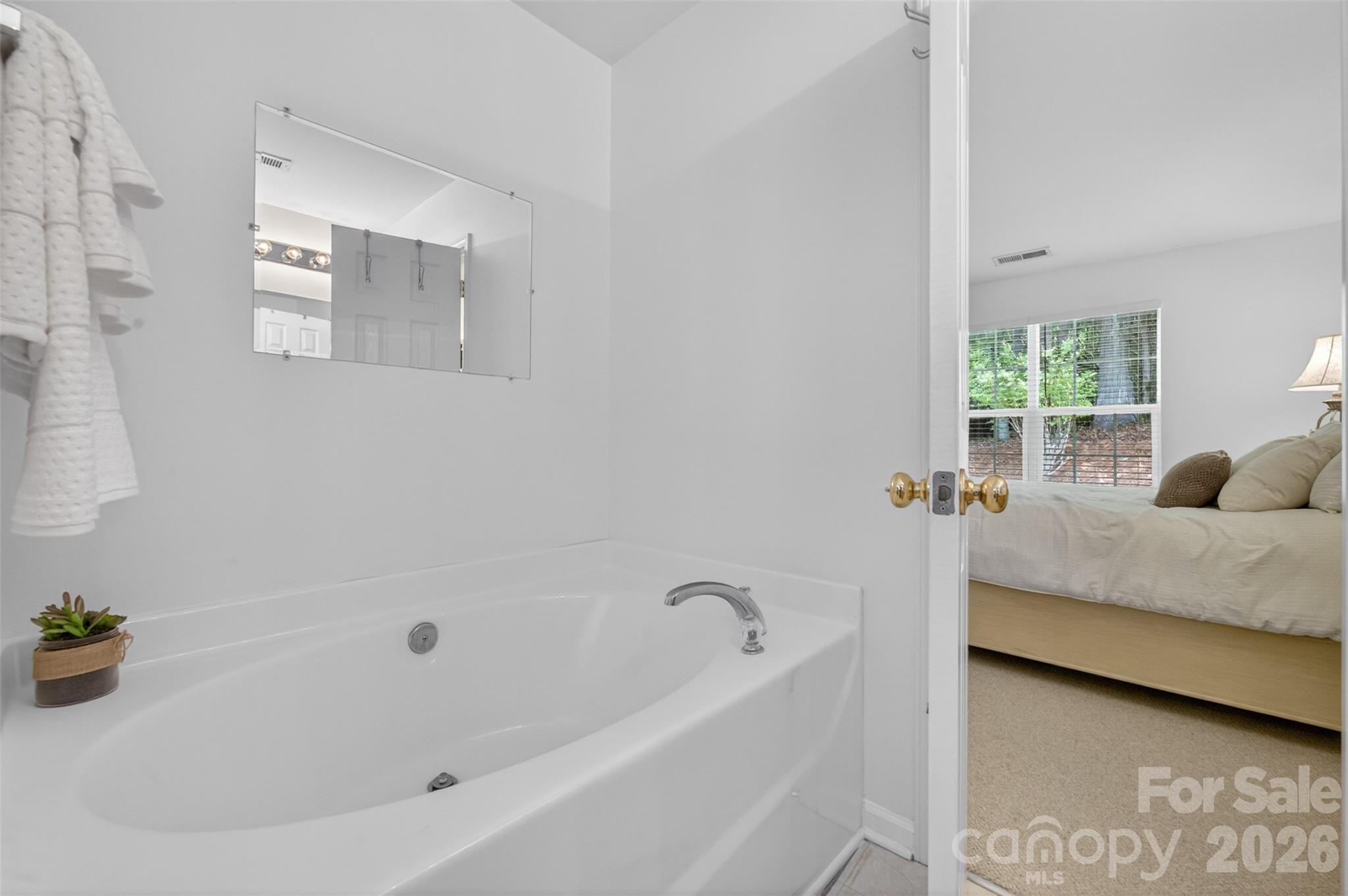 9095 Pembroke Court — Indian Land