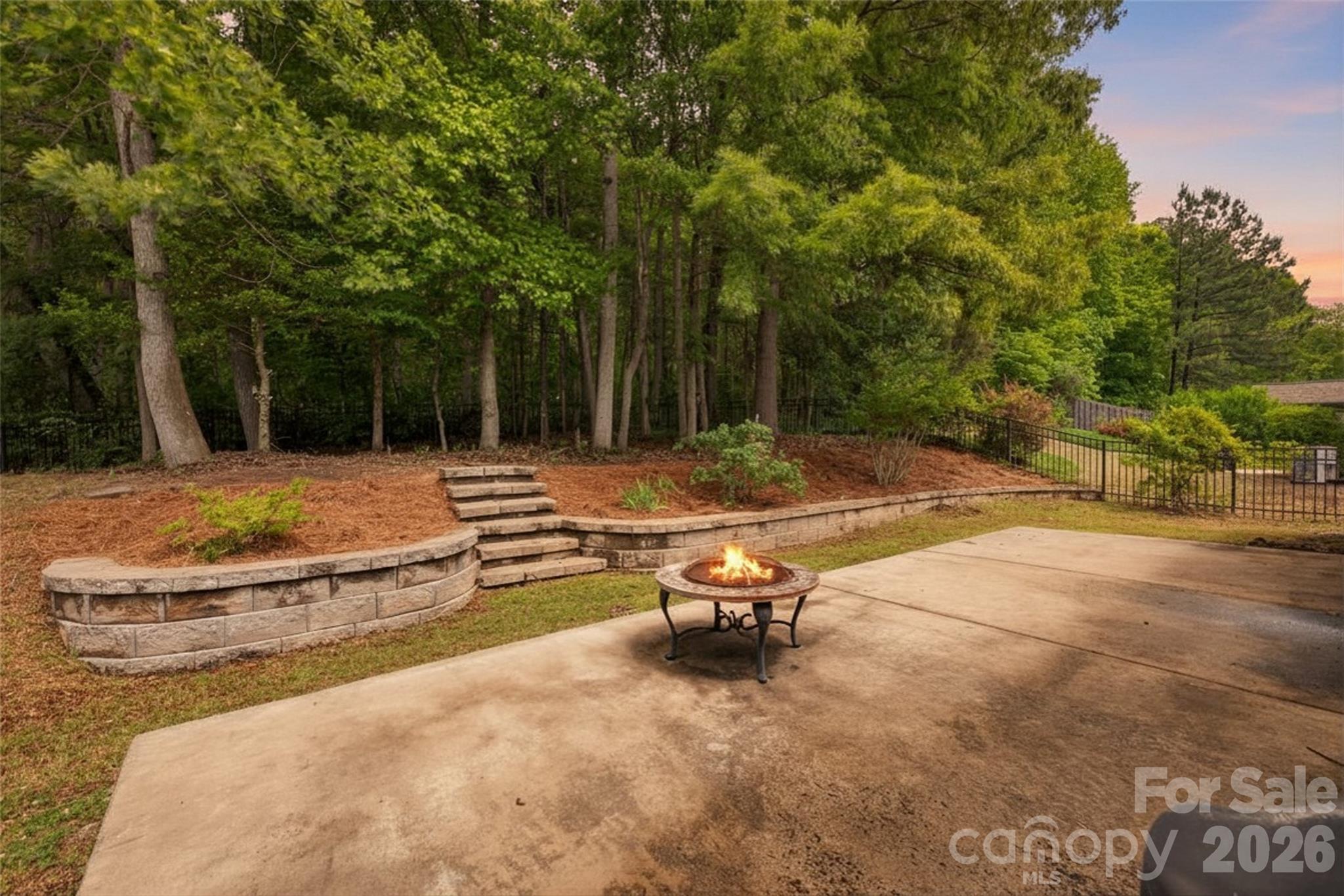 9095 Pembroke Court — Indian Land