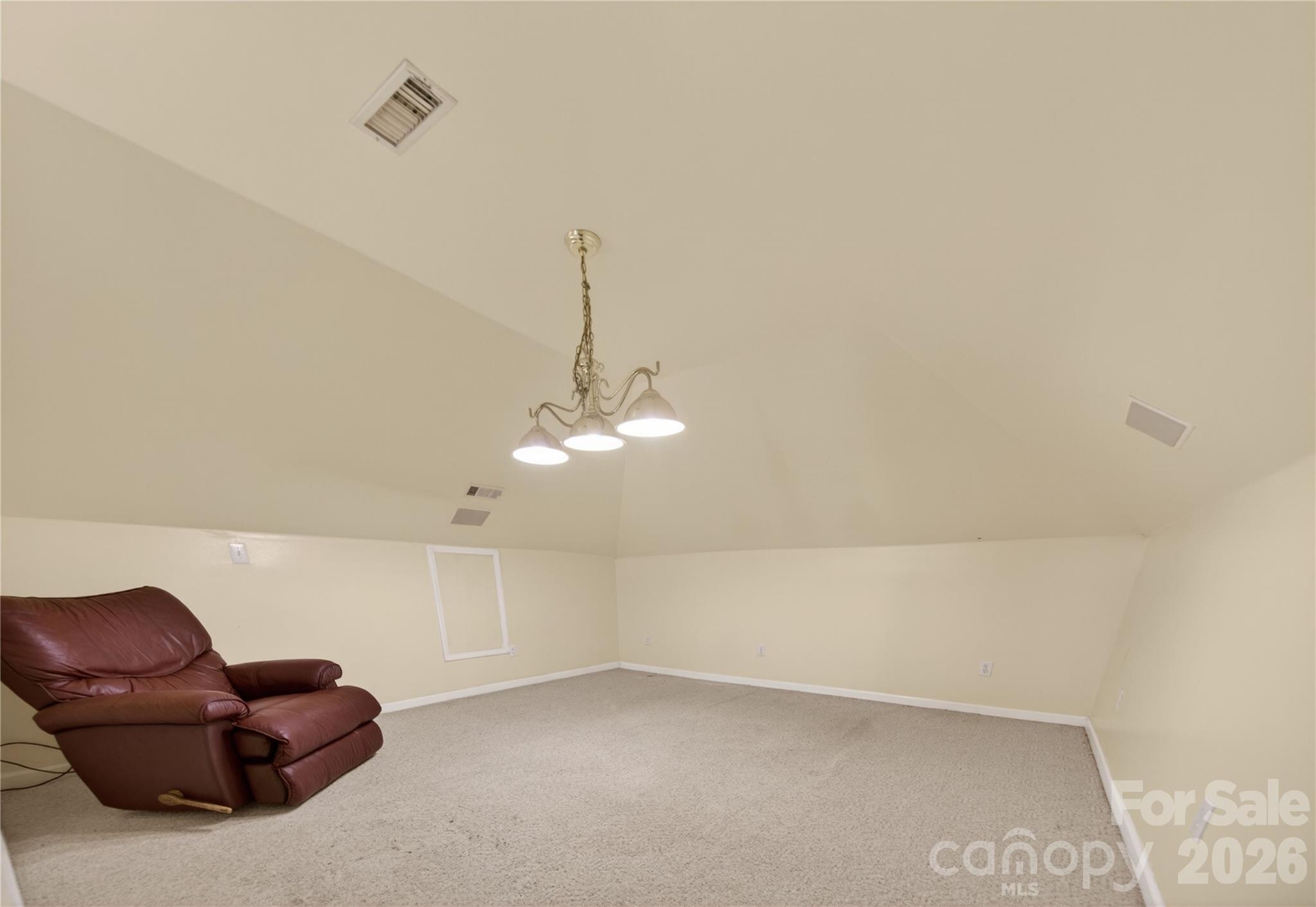 2300 Fowler Secrest Road — Monroe