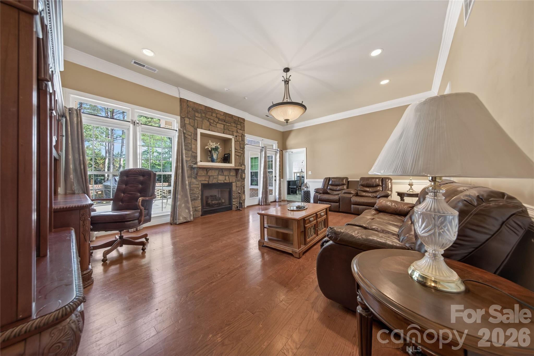 2300 Fowler Secrest Road — Monroe