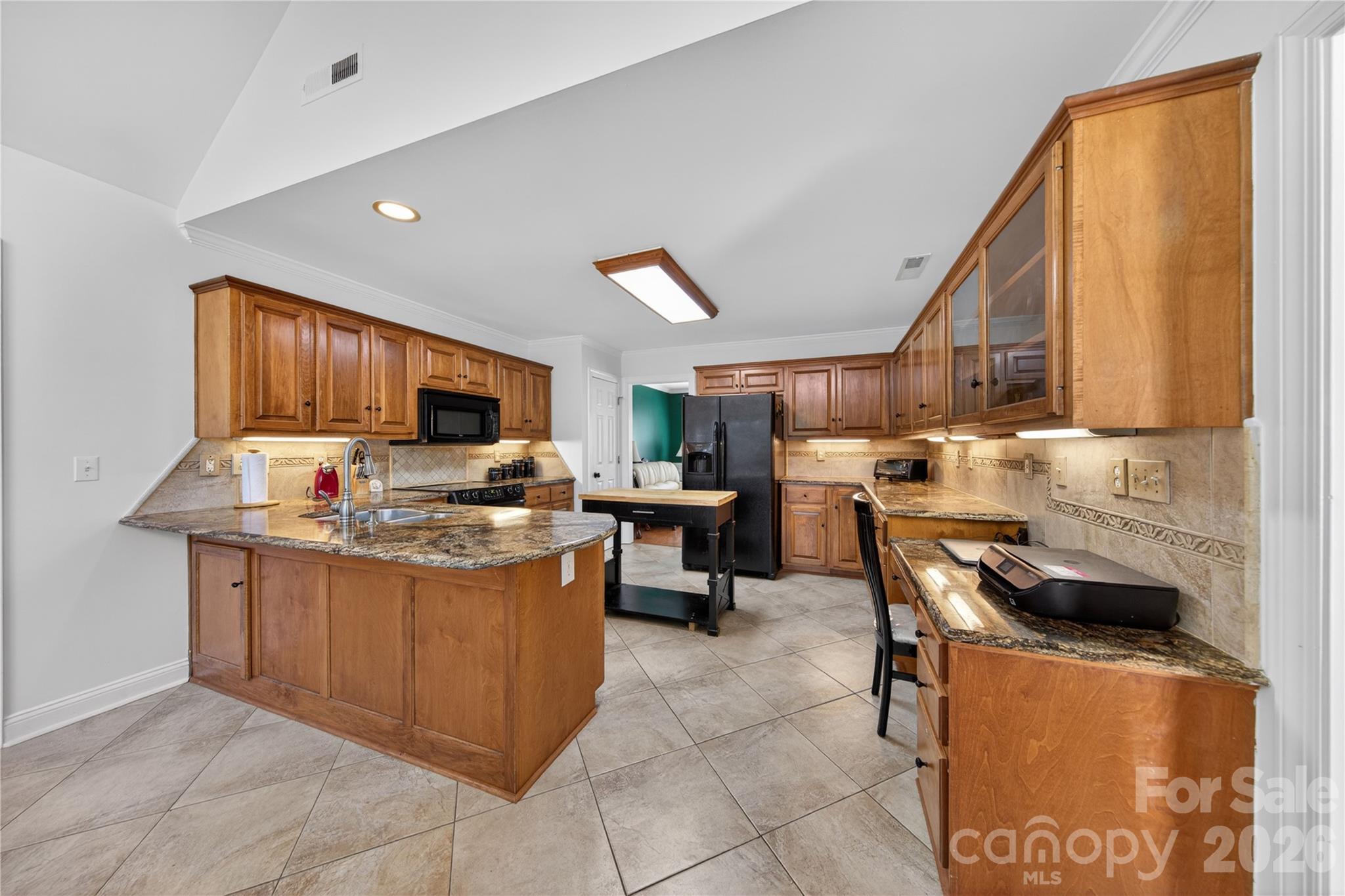 2300 Fowler Secrest Road — Monroe