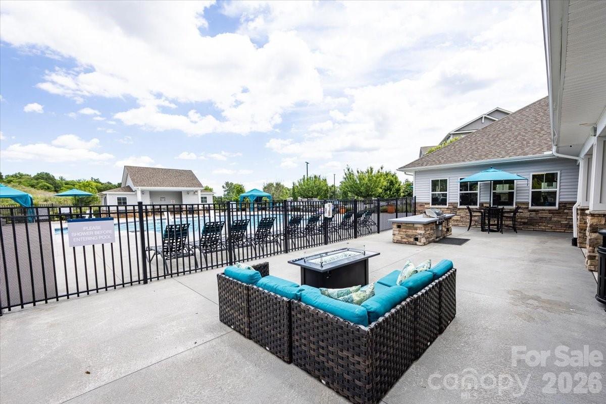 2636 Grantham Place Drive — Fort Mill