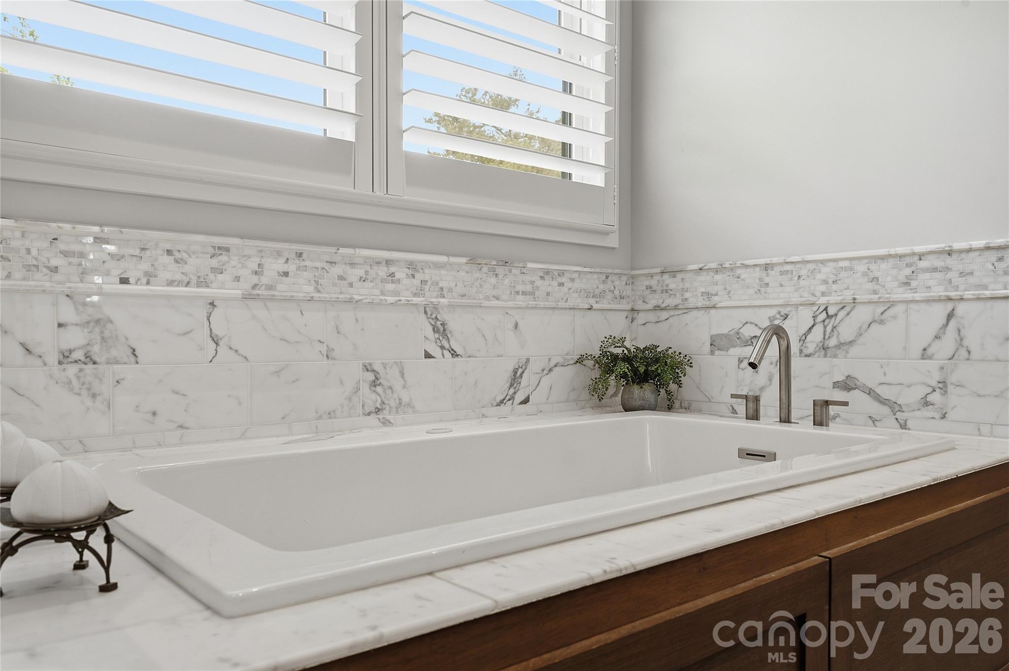 984 Mapleton Lane — Columbus