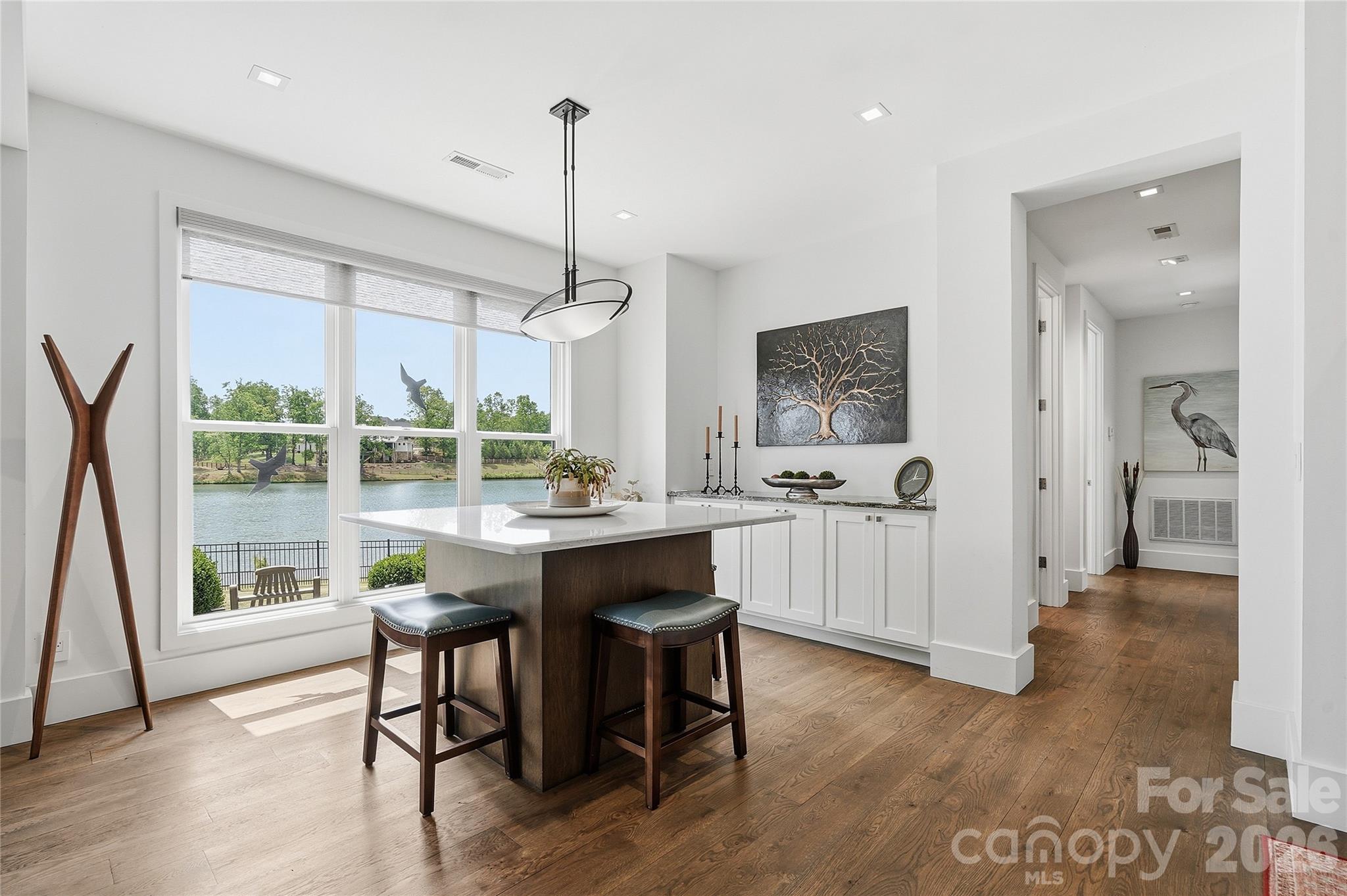 984 Mapleton Lane — Columbus