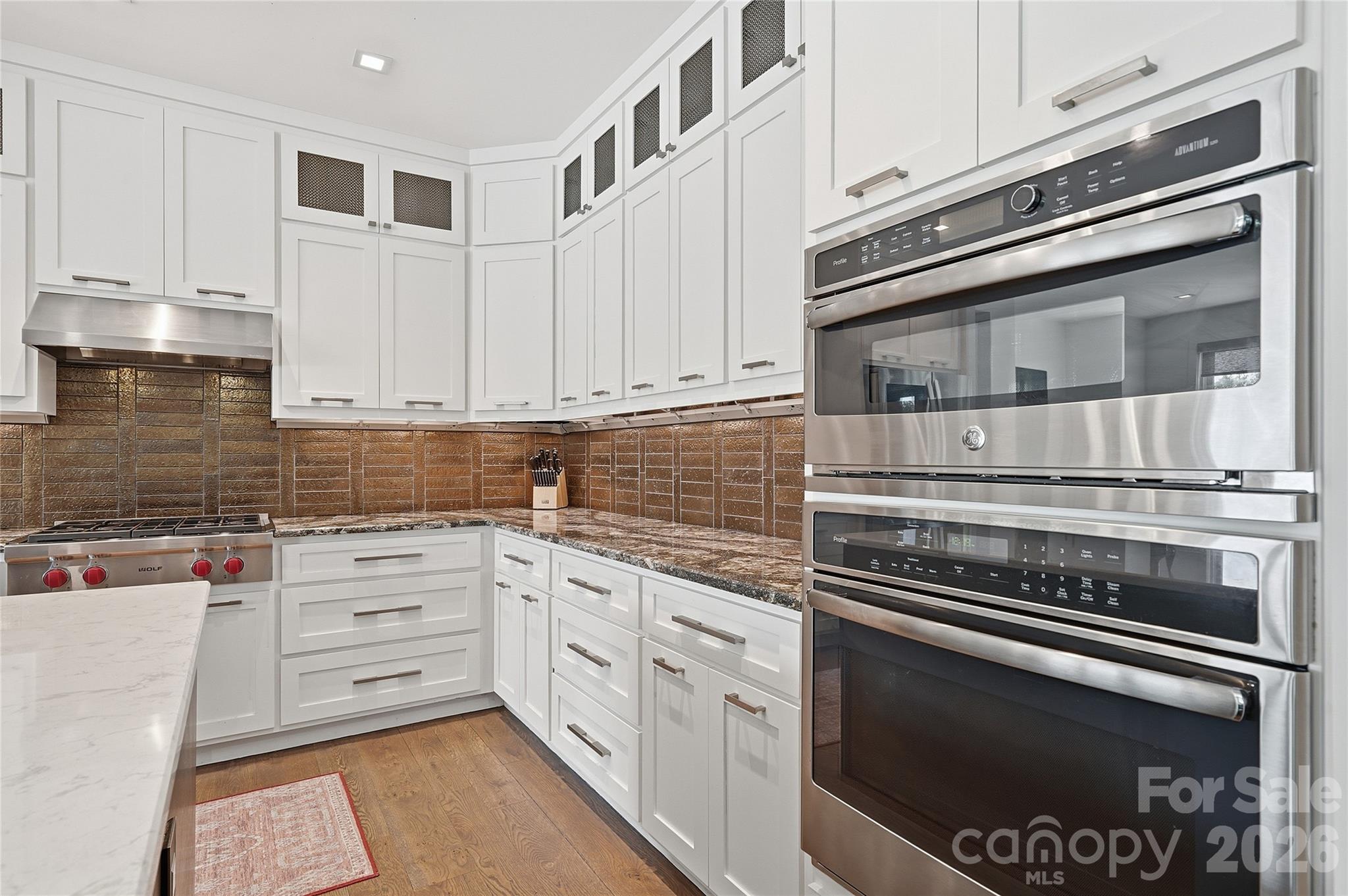 984 Mapleton Lane — Columbus