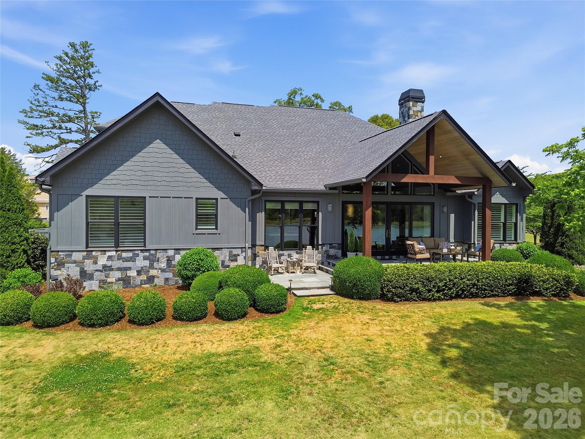 984 Mapleton Lane — Columbus