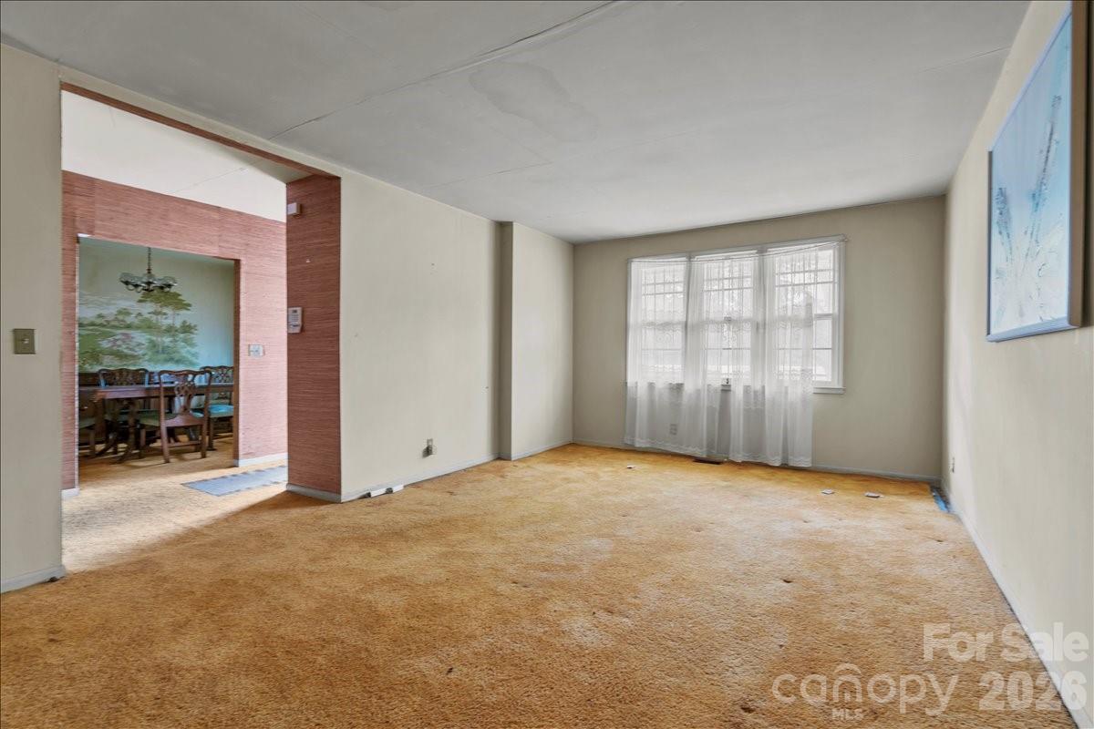 1444 Society Hill Road — Darlington