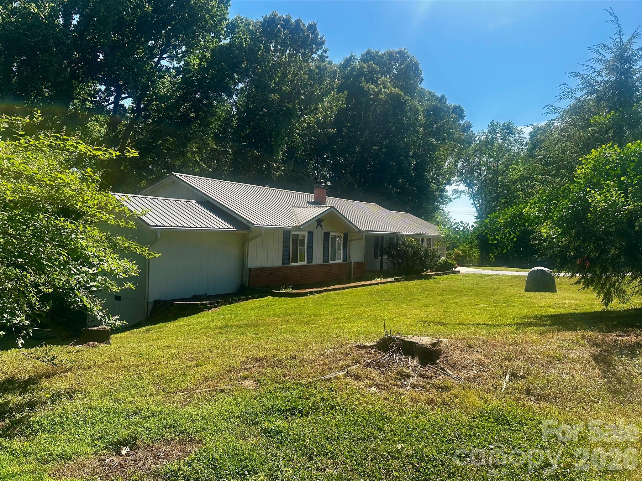 263 Spring Shore Road — Statesville
