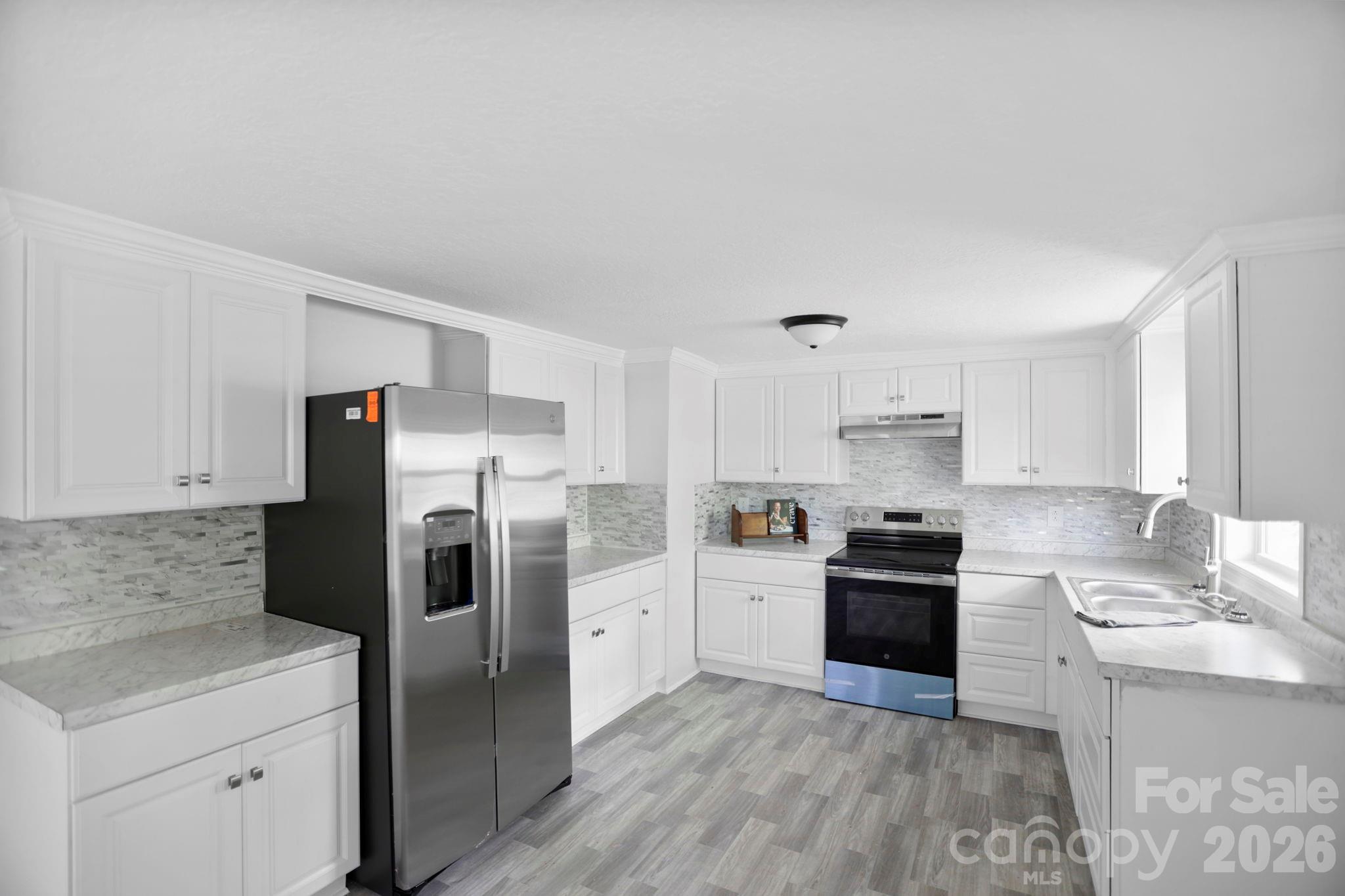 1007 N Fork Road — Barnardsville