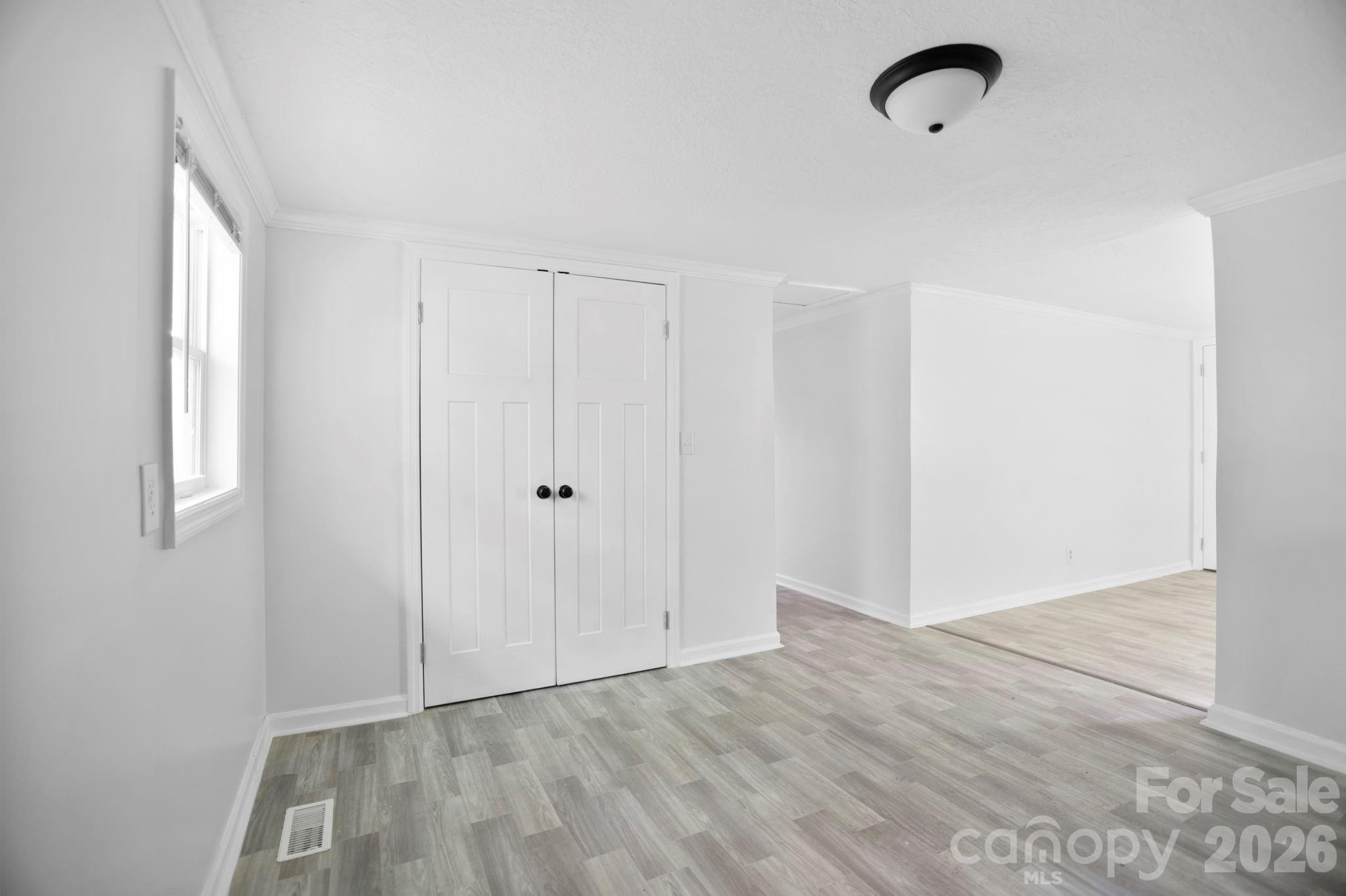 1007 N Fork Road — Barnardsville