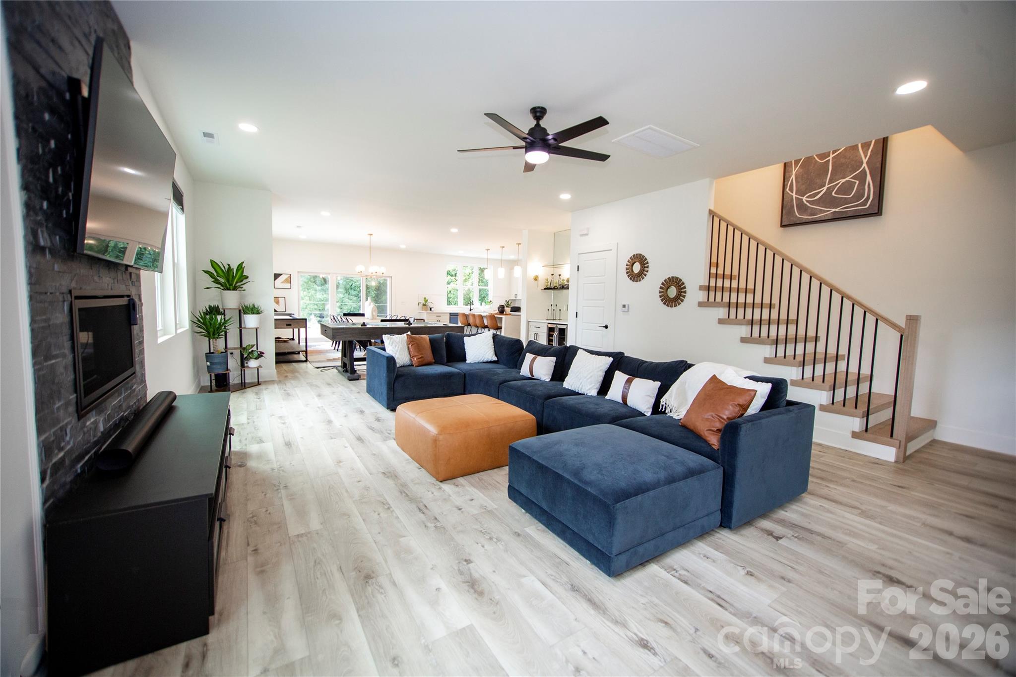 2629 Phillips Avenue — Charlotte