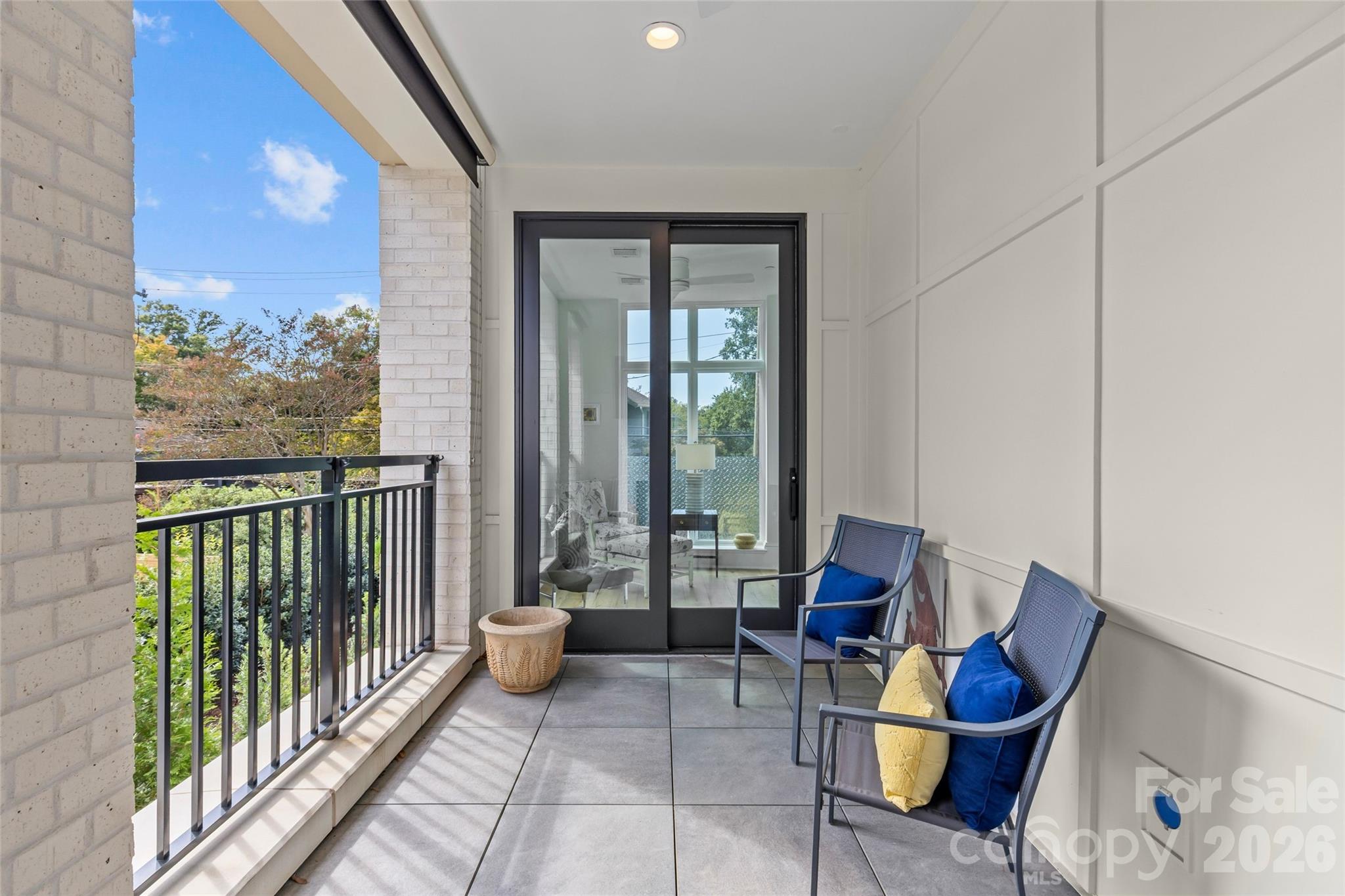1500 Queens Road #104 — Charlotte