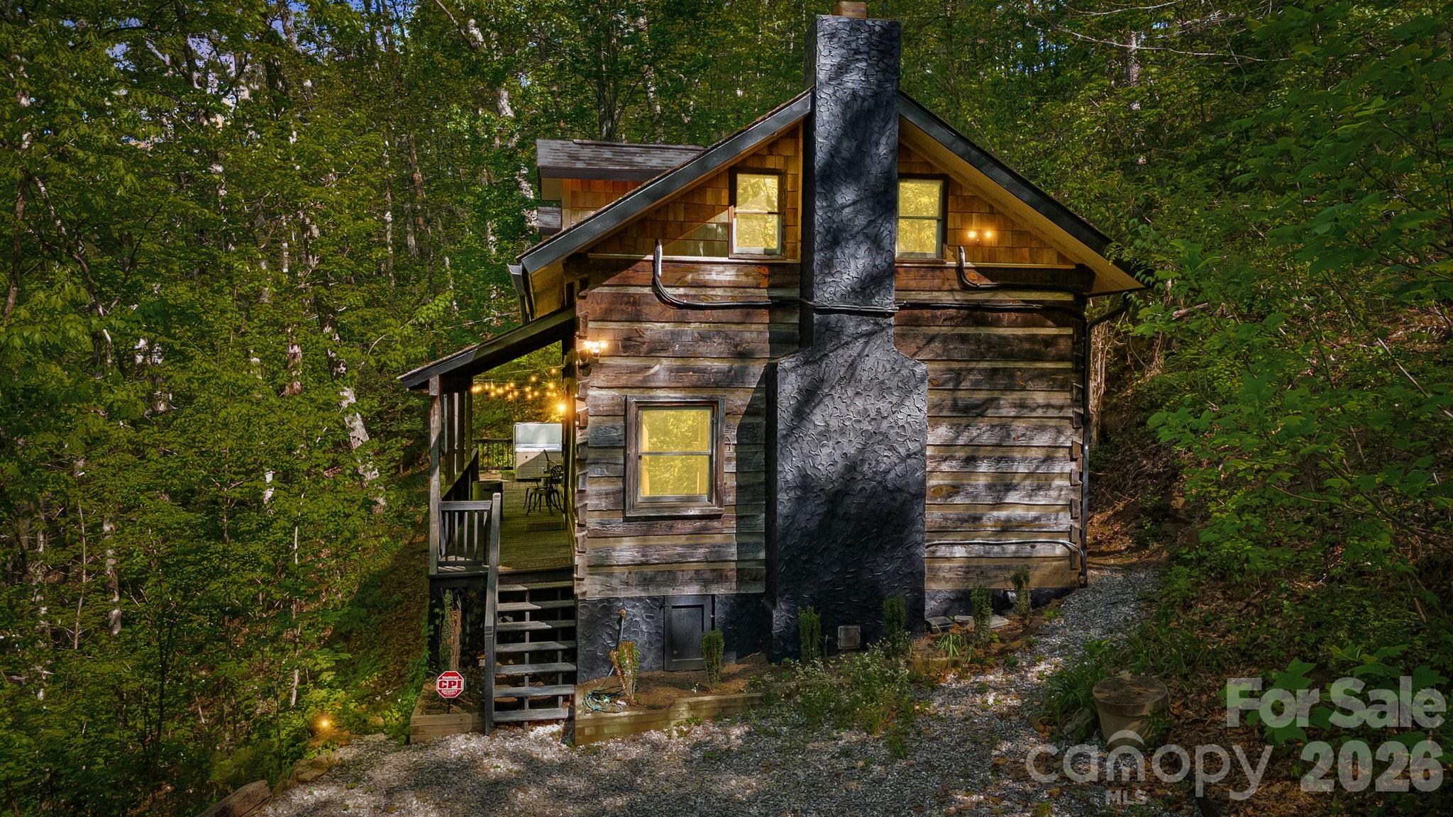 155 Spivey Mountain Road — Asheville
