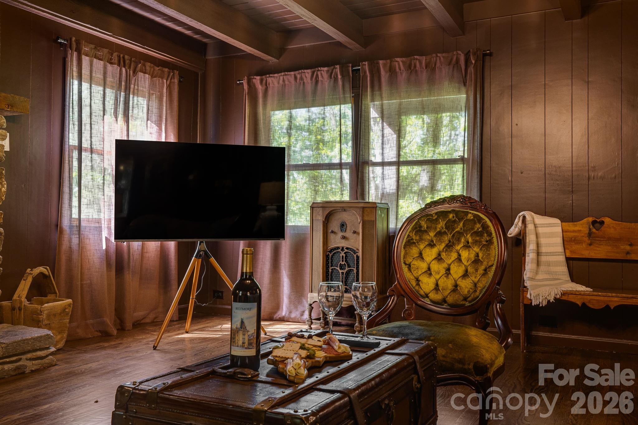 155 Spivey Mountain Road — Asheville