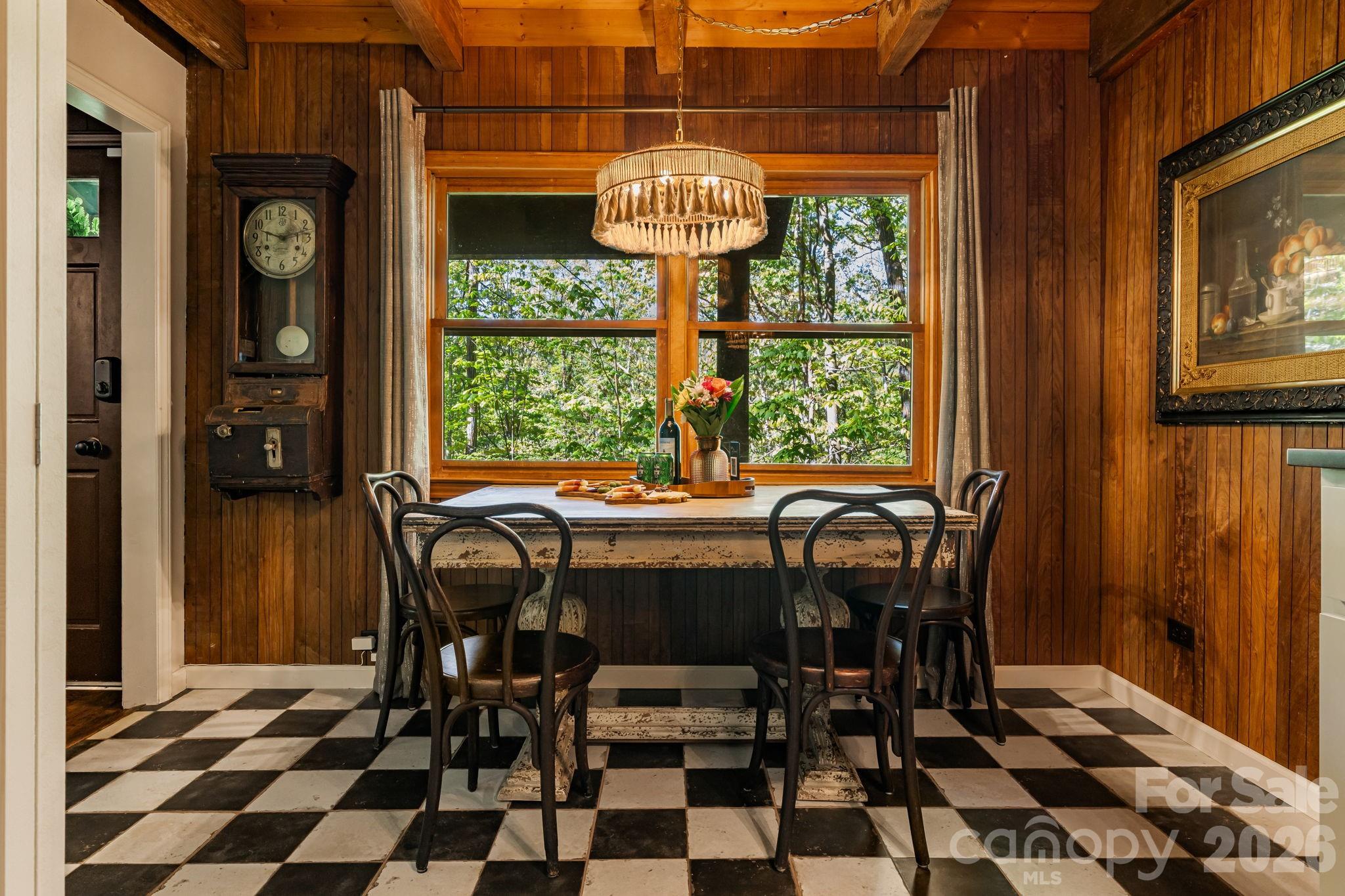 155 Spivey Mountain Road — Asheville