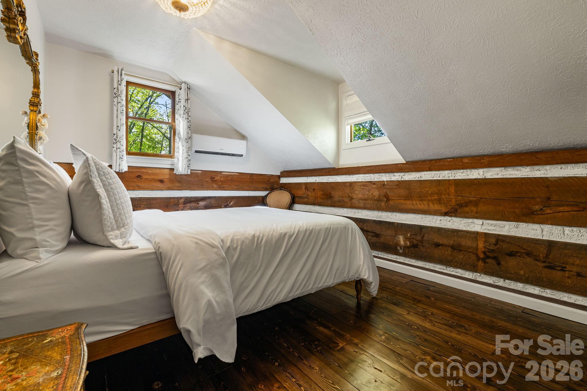 155 Spivey Mountain Road — Asheville