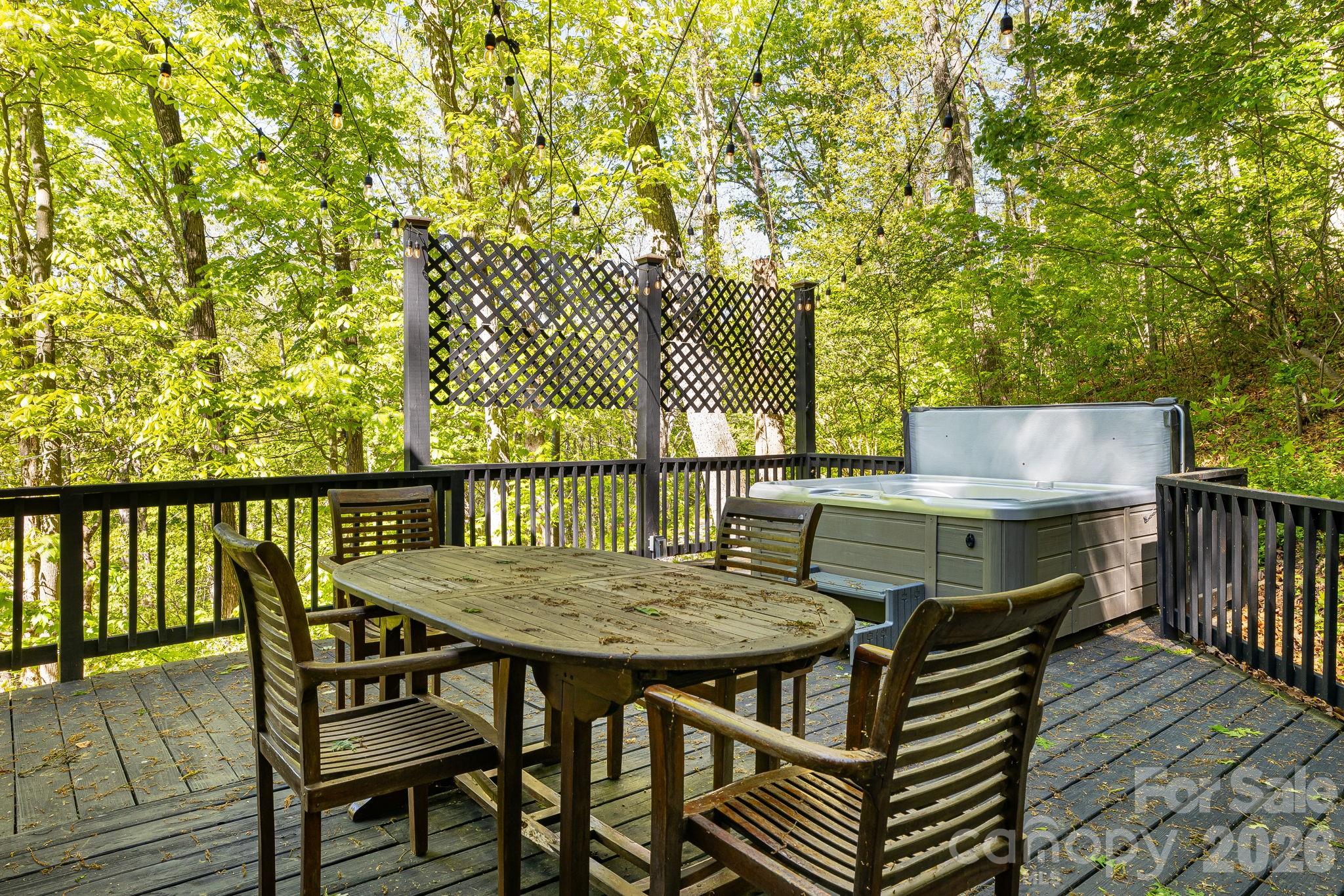 155 Spivey Mountain Road — Asheville