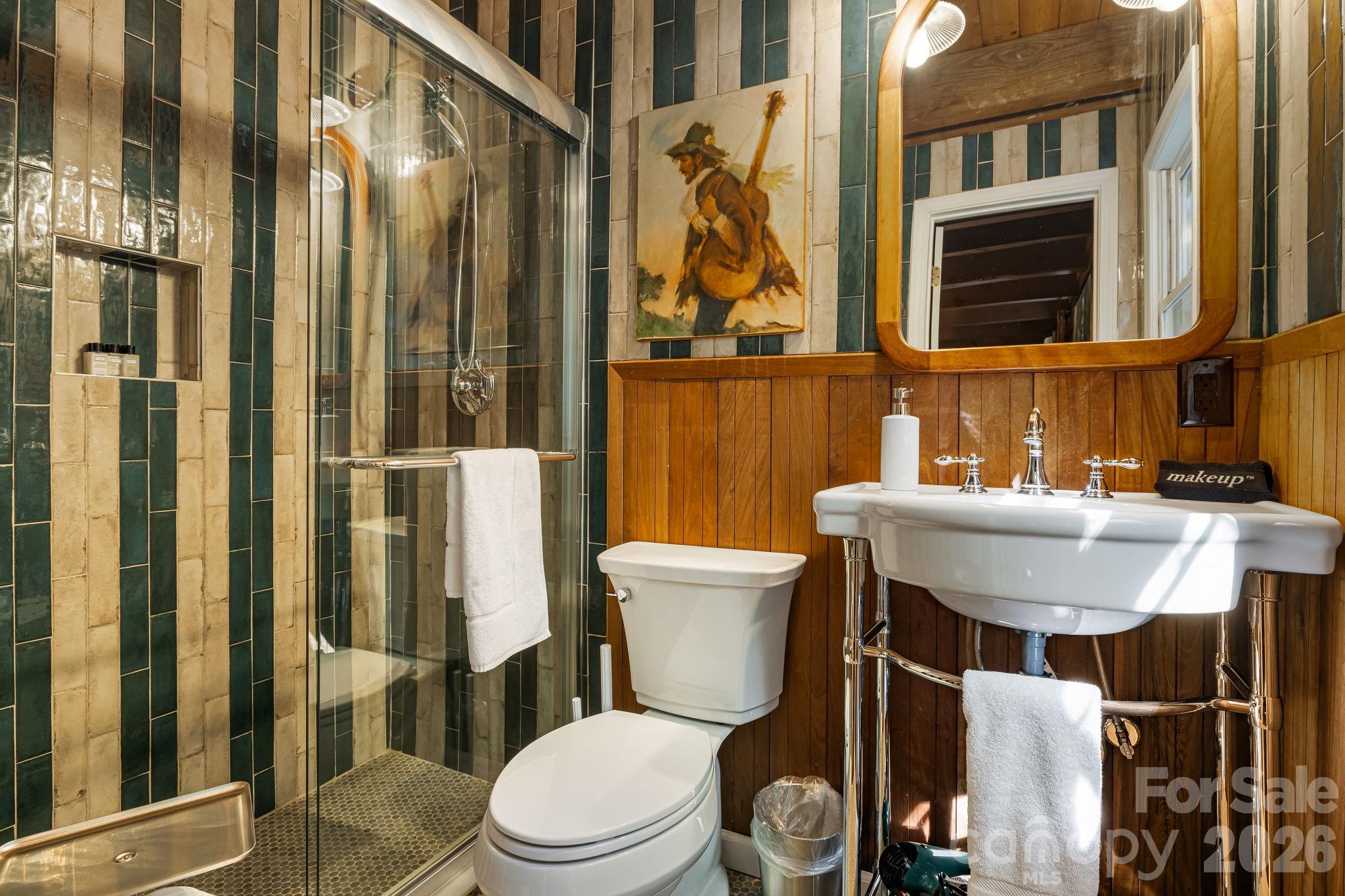 155 Spivey Mountain Road — Asheville