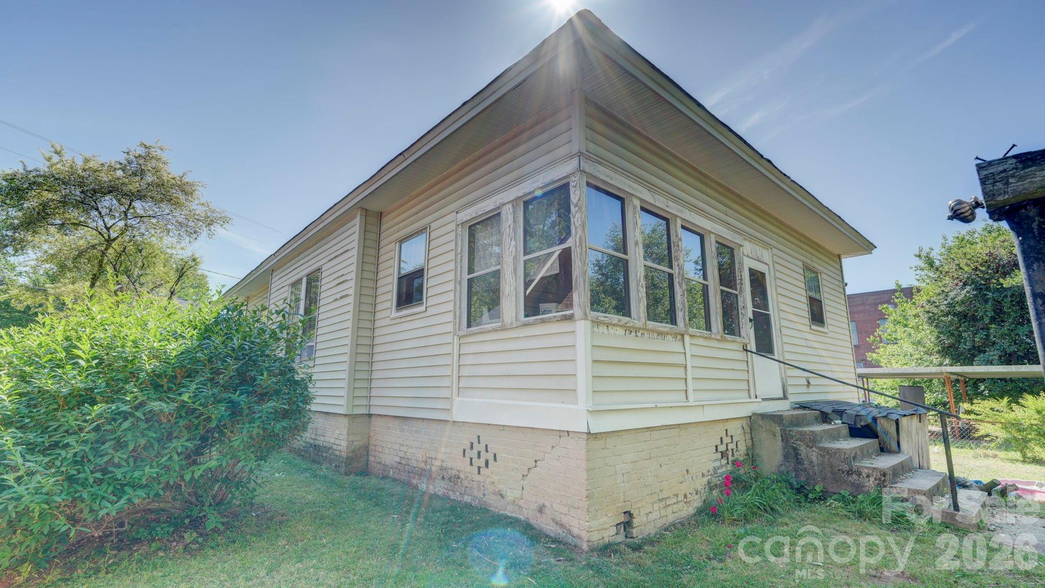 119 Heilig Avenue — Salisbury